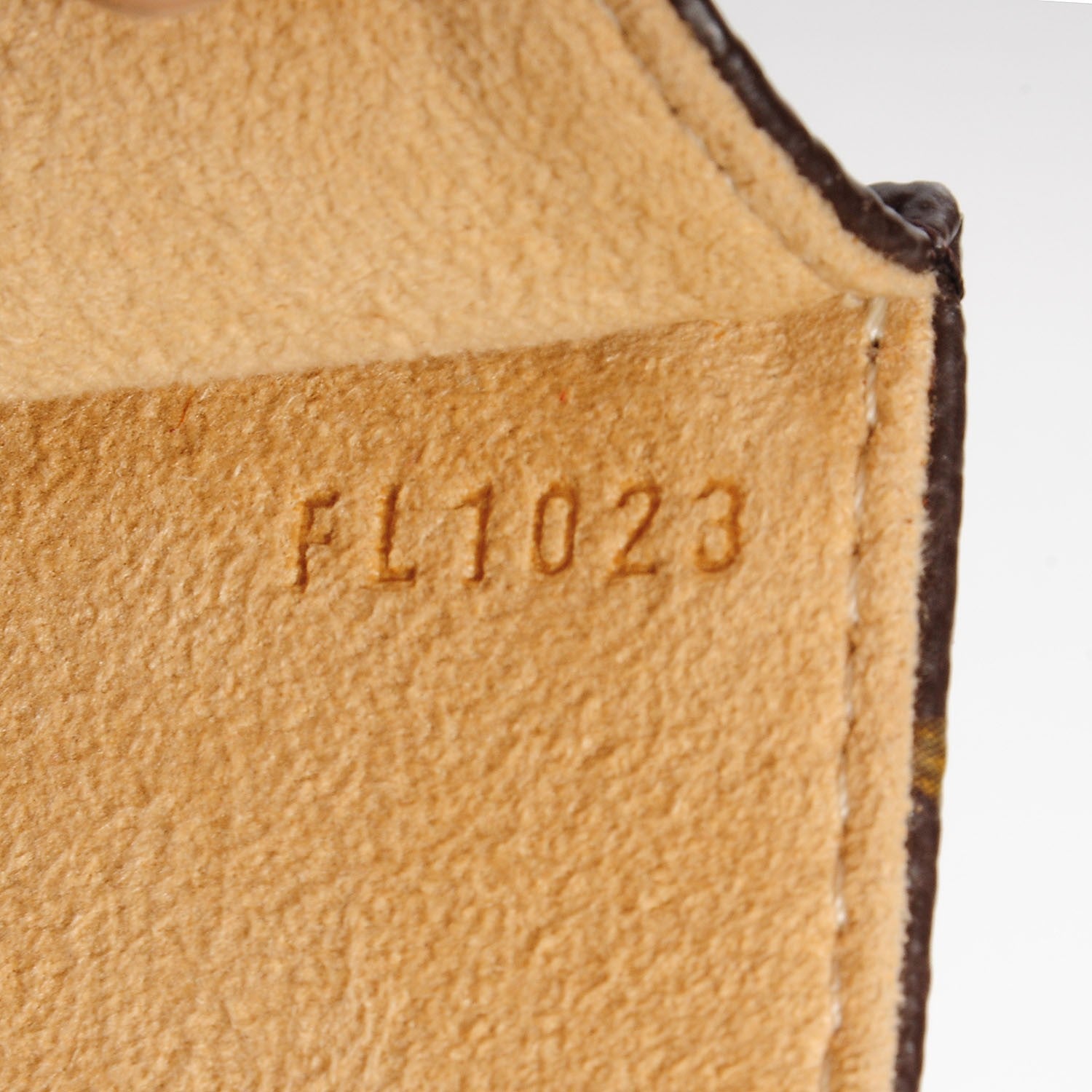 Louis Vuitton Monogram Pochette Florentine 7 of 7
