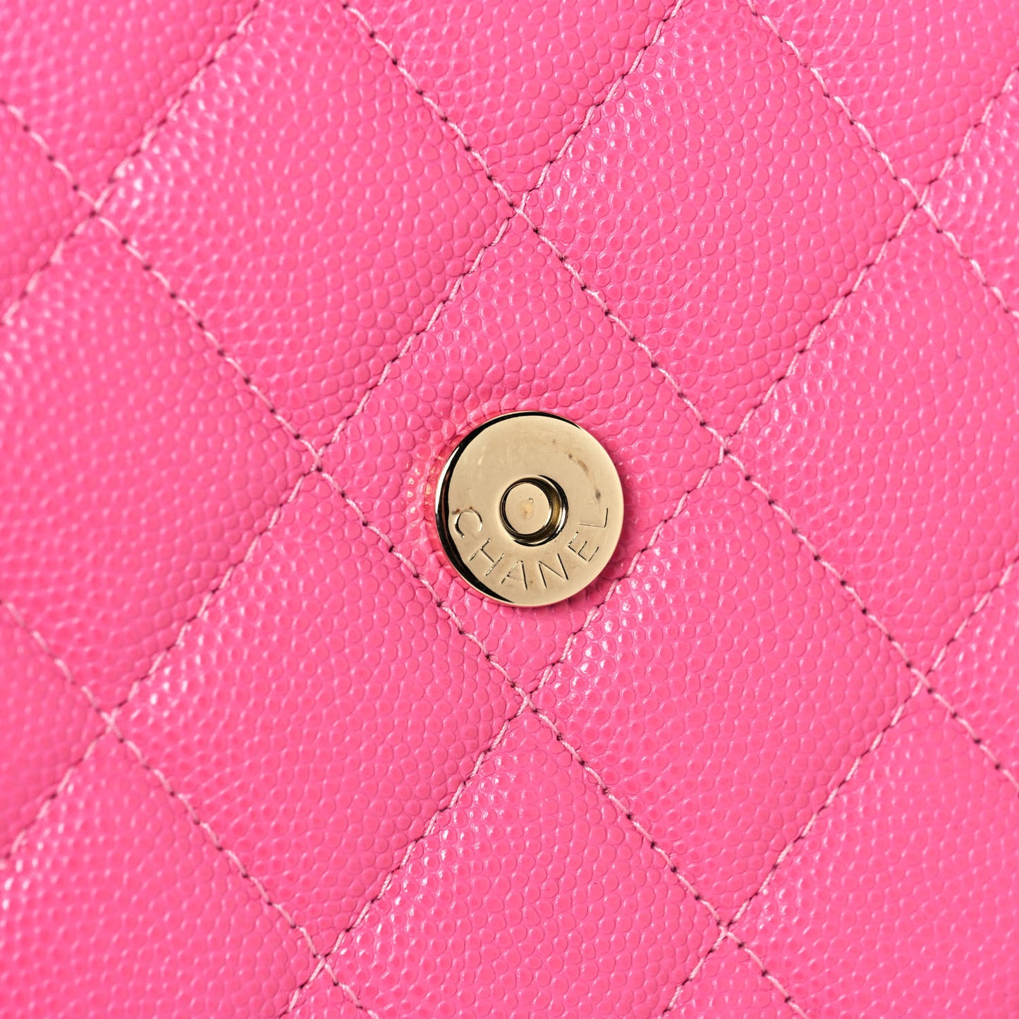 Caviar Quilted Square Wallet On Chain WOC Pink