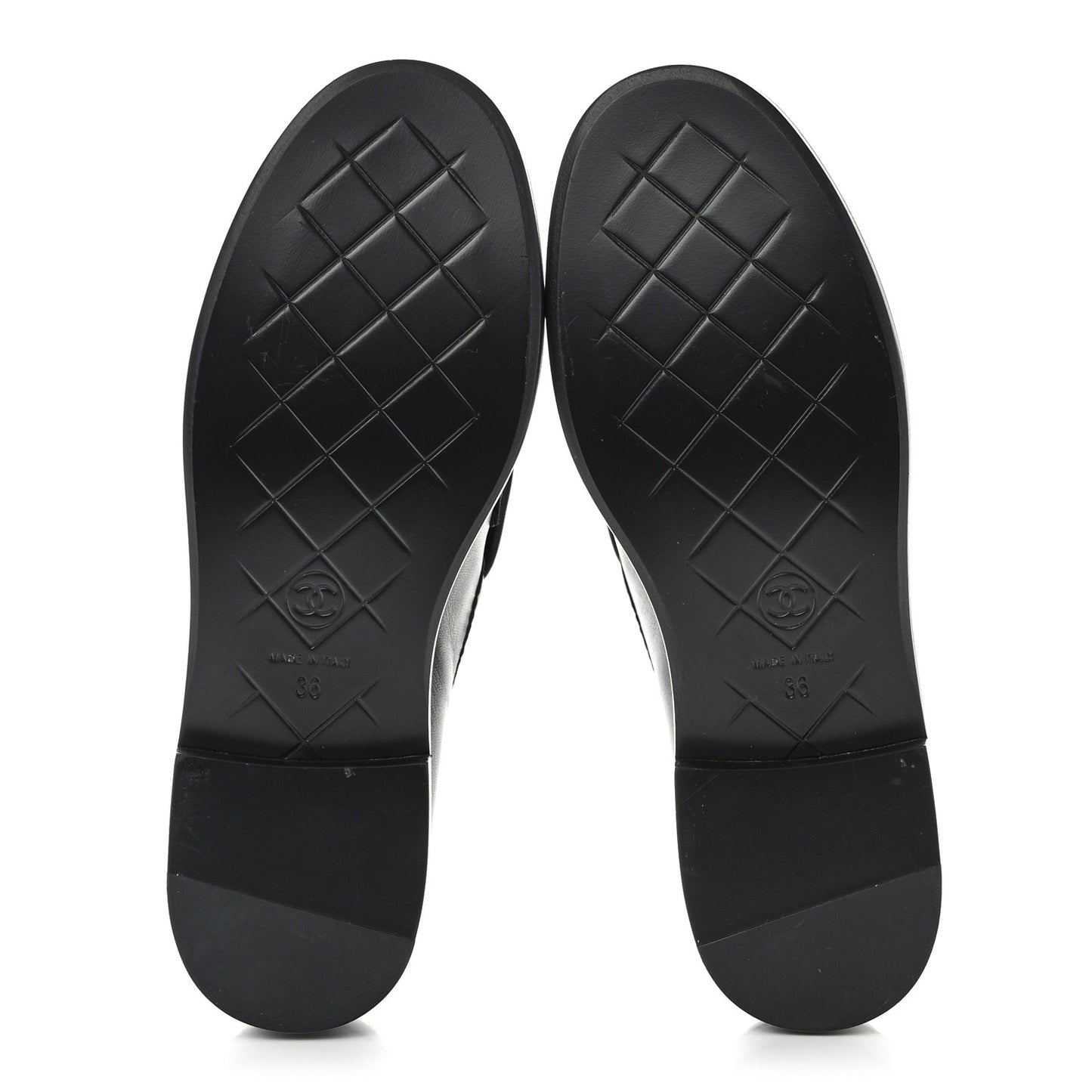 Lambskin Quilted CC Turnlock Loafers 36 Black