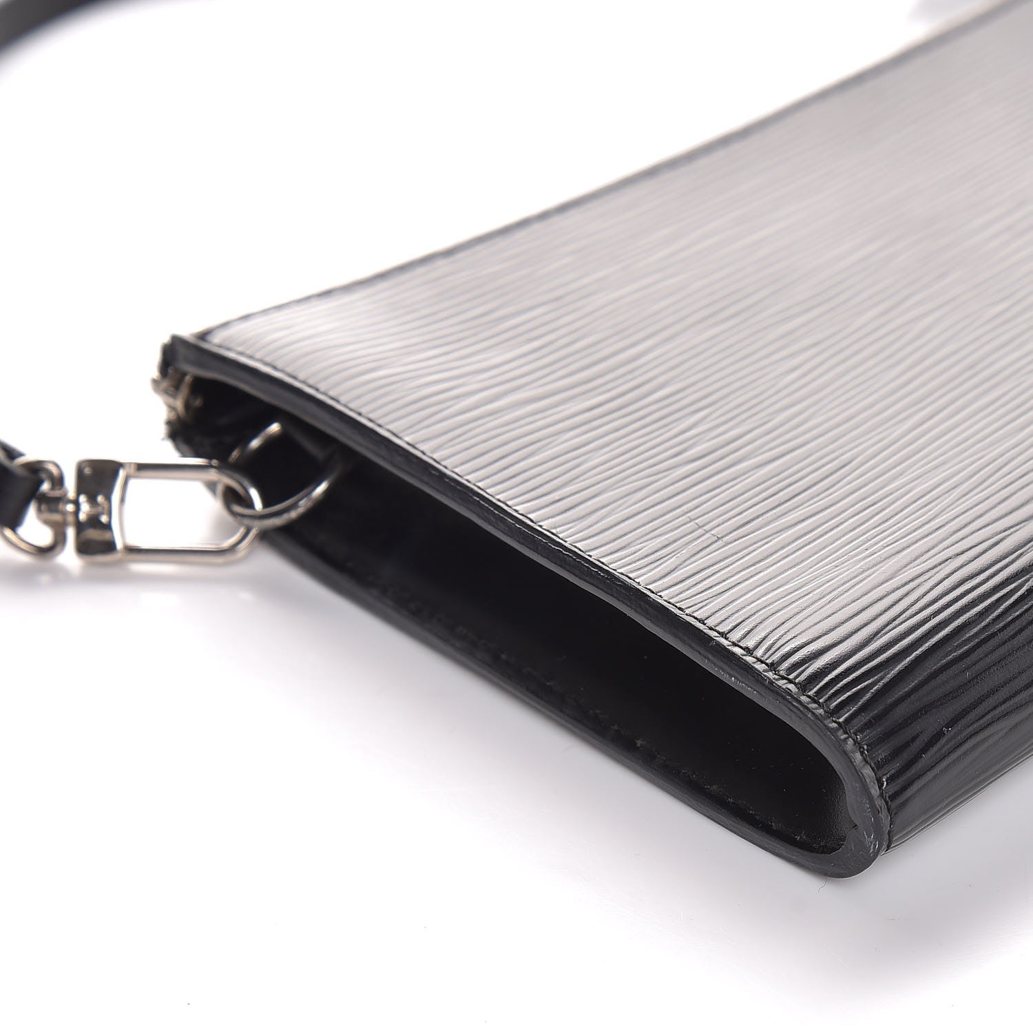 Louis Vuitton Epi Pochette Accessories 24 Black 8 of 9