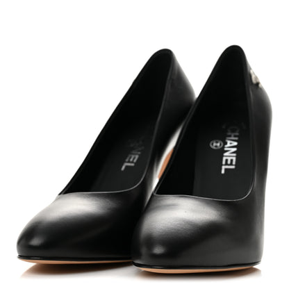 Chanel Lambskin CC Pumps 38.5 Black 4 of 11