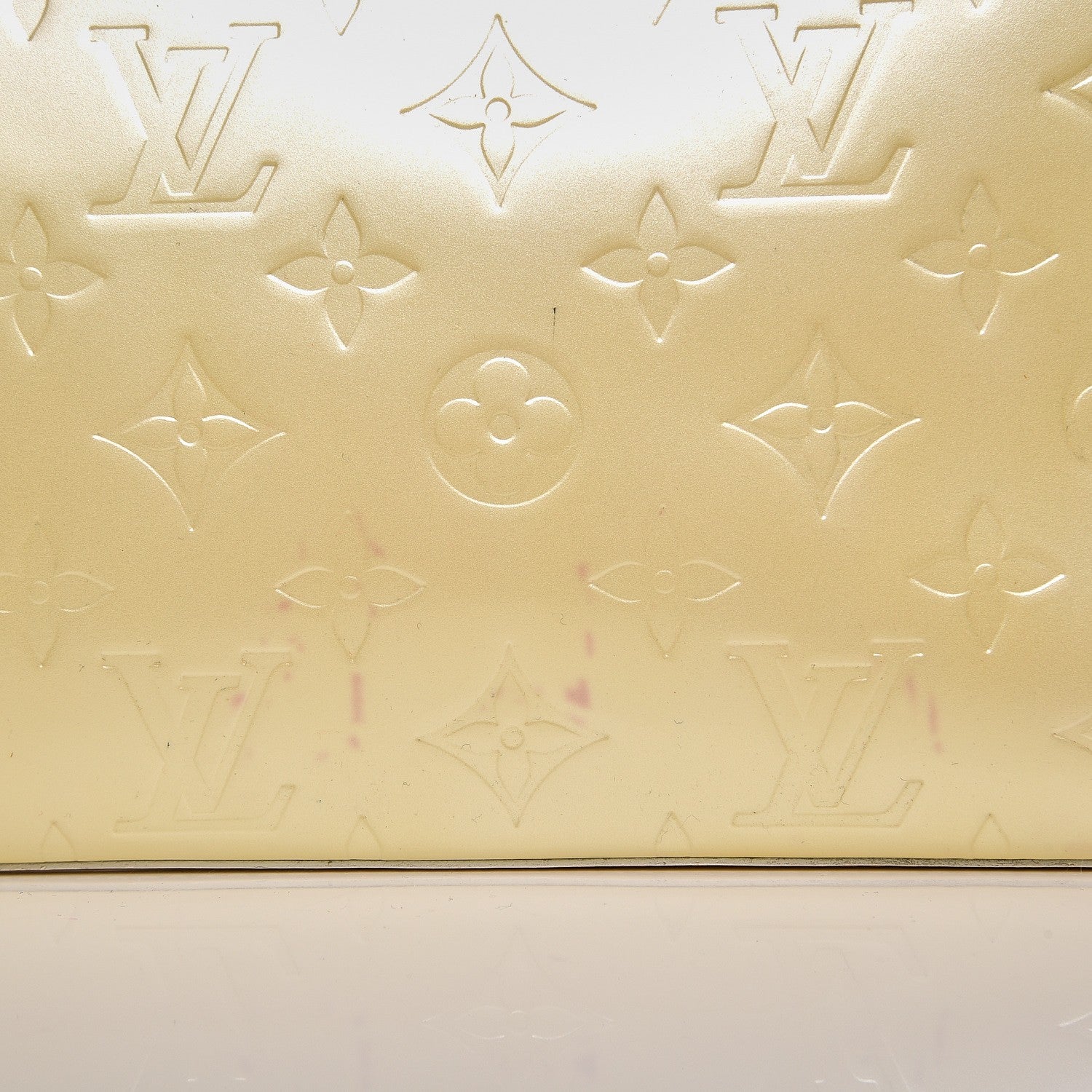 Louis Vuitton Vernis Brentwood Perle 8 of 11