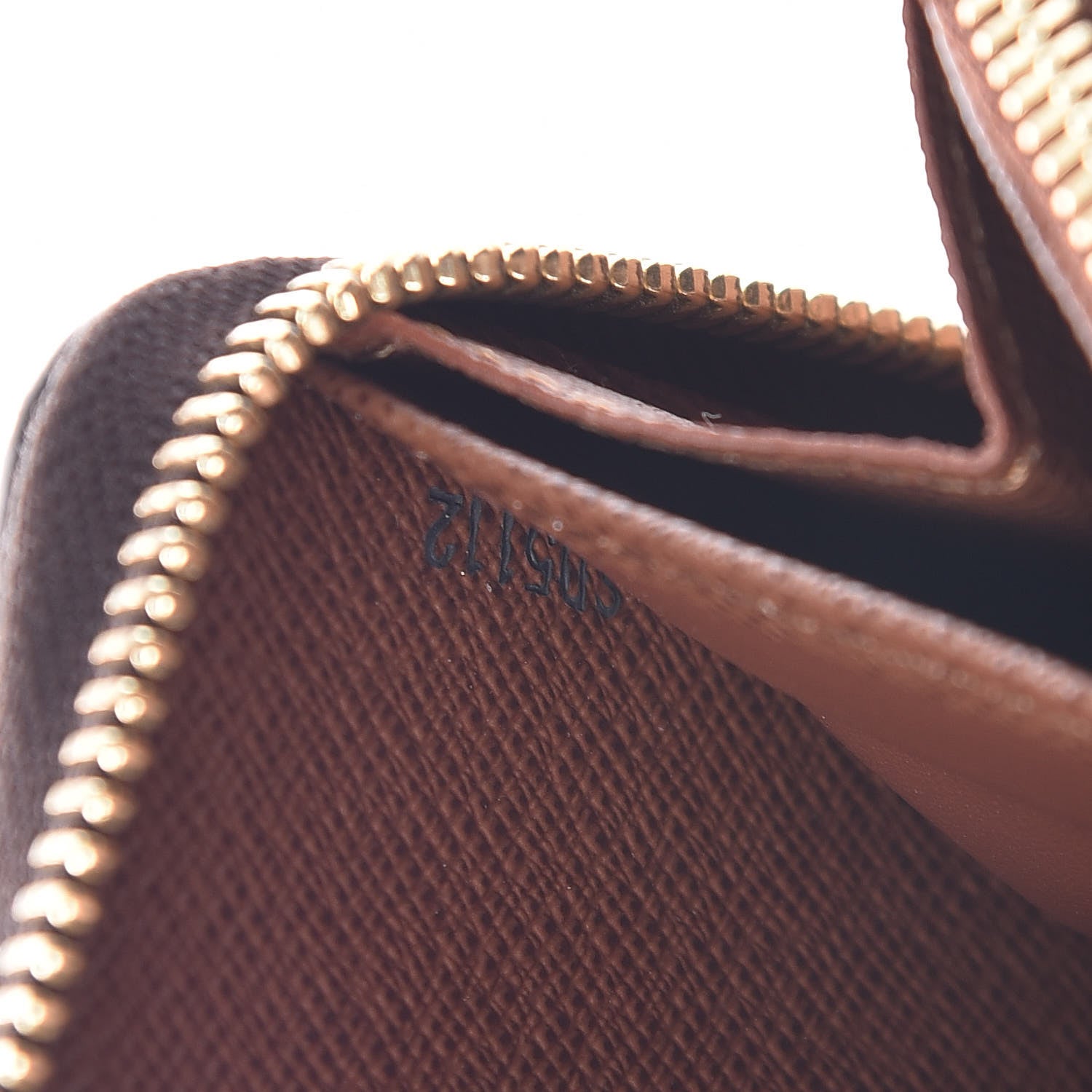 Louis Vuitton Monogram Zippy Wallet 7 of 9