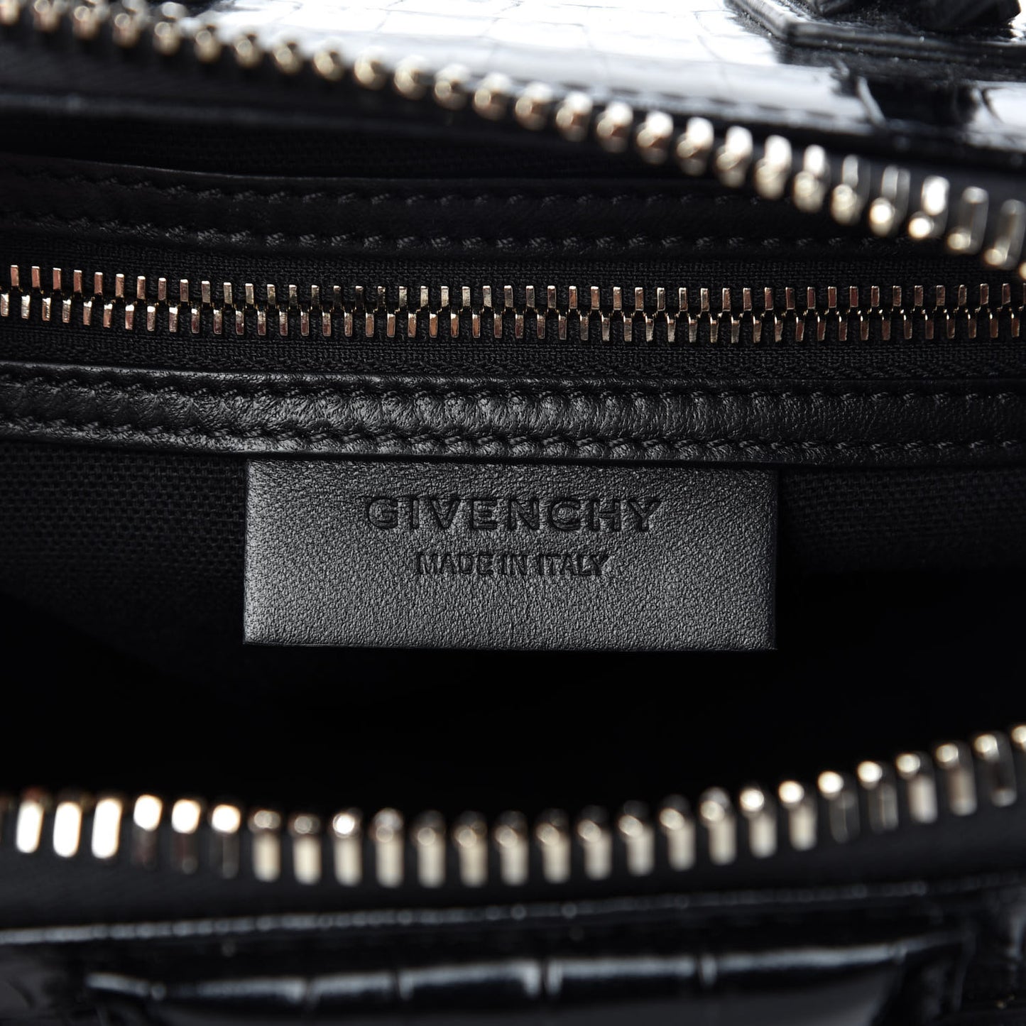 Calfskin Crocodile Embossed Mini Antigona Black