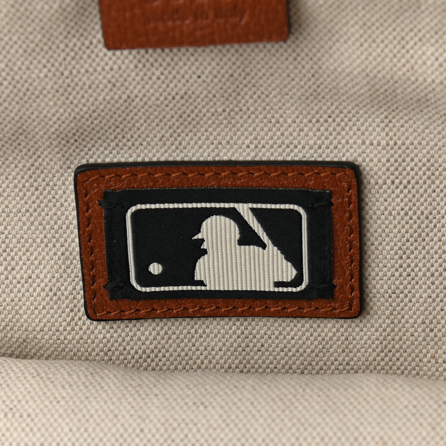 X MLB GG Monogram NY Yankees Medium Backpack Beige Ruggine Ivory