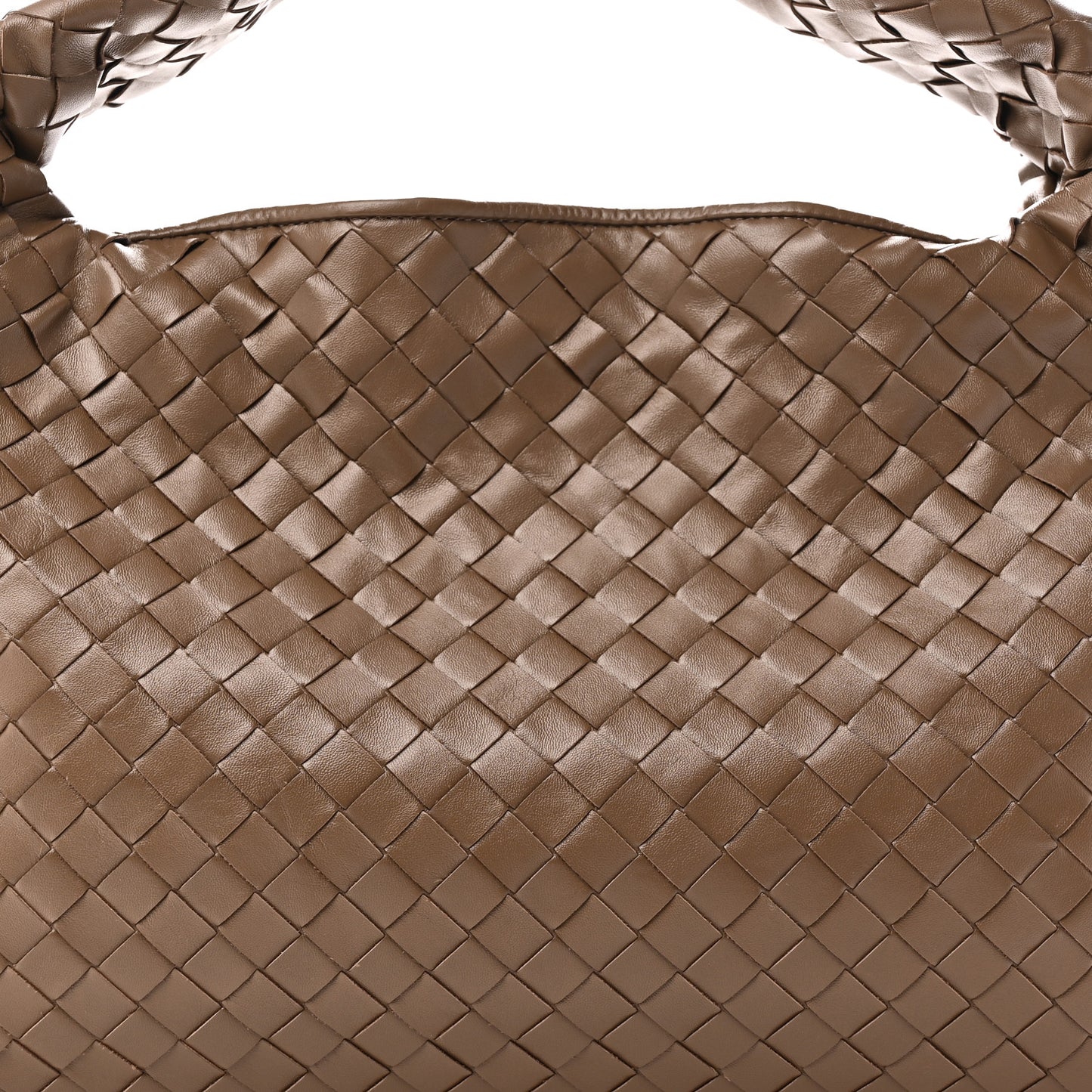 Calfskin Intrecciato Small Hop Pinecone