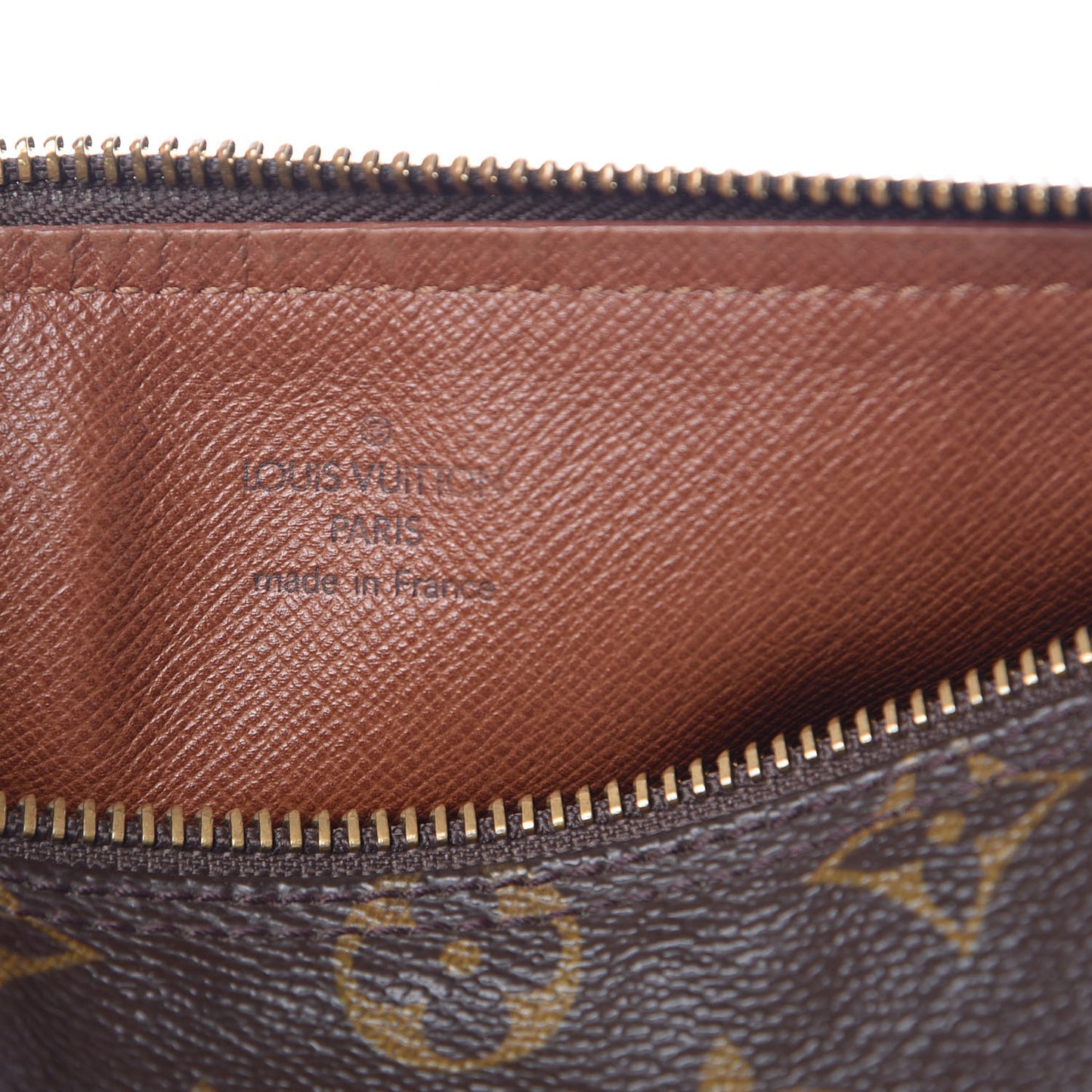 Monogram Papillon 26