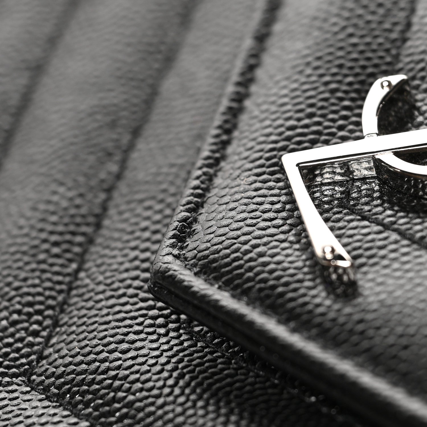 Saint Laurent Grain De Poudre Matelasse Chevron Monogram Chain Wallet Black 12 of 12