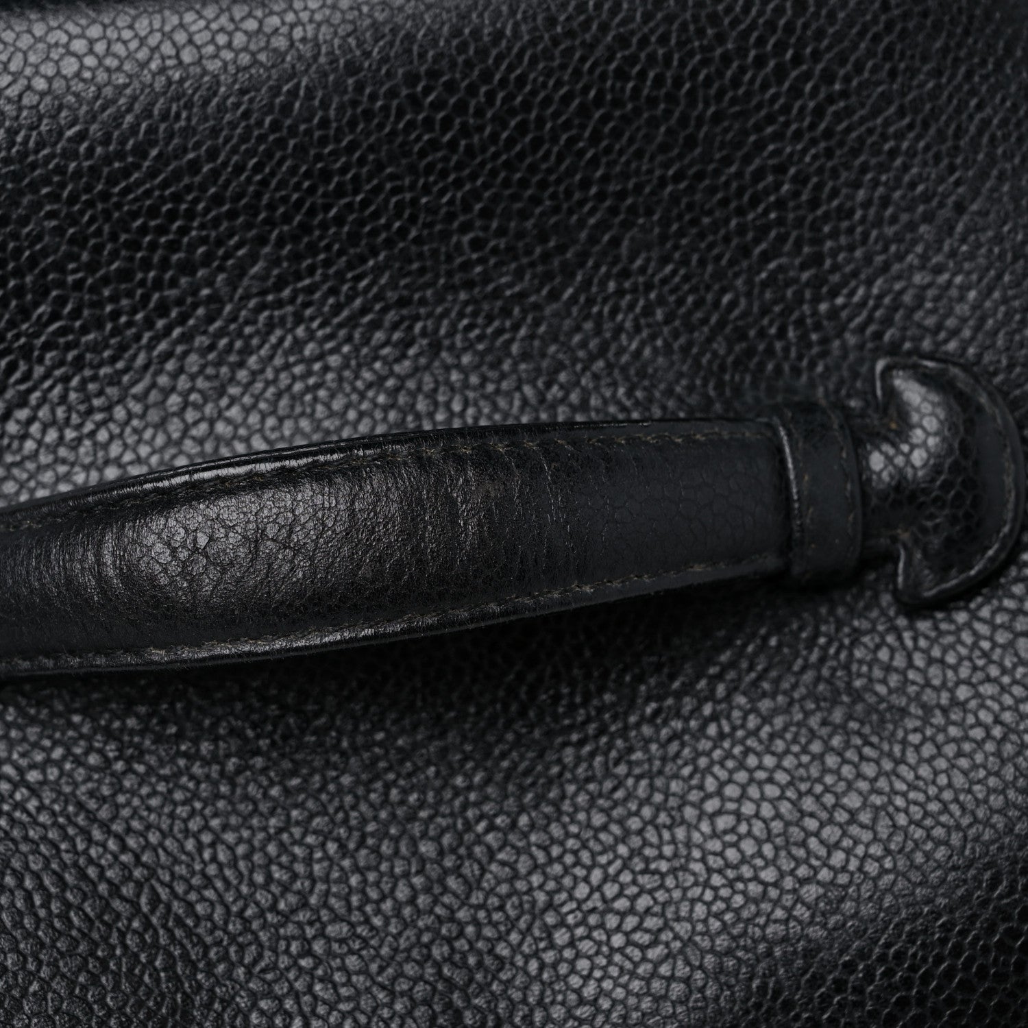 Chanel Caviar Vanity Cosmetic Case Black 14 of 15