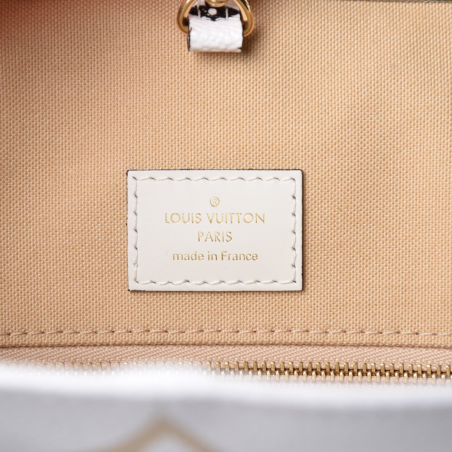 Louis Vuitton Monogram Giant Onthego GM Kaki Beige 7 of 11