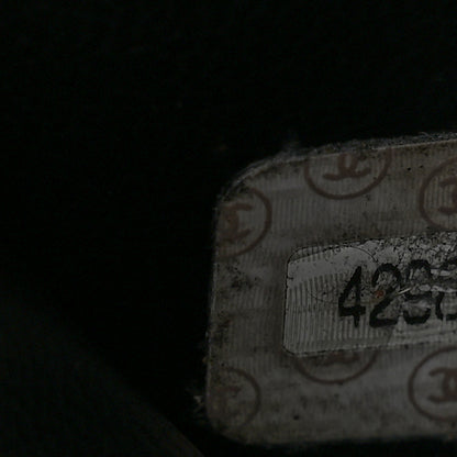 Chanel Caviar Vanity Cosmetic Case Black 6 of 6