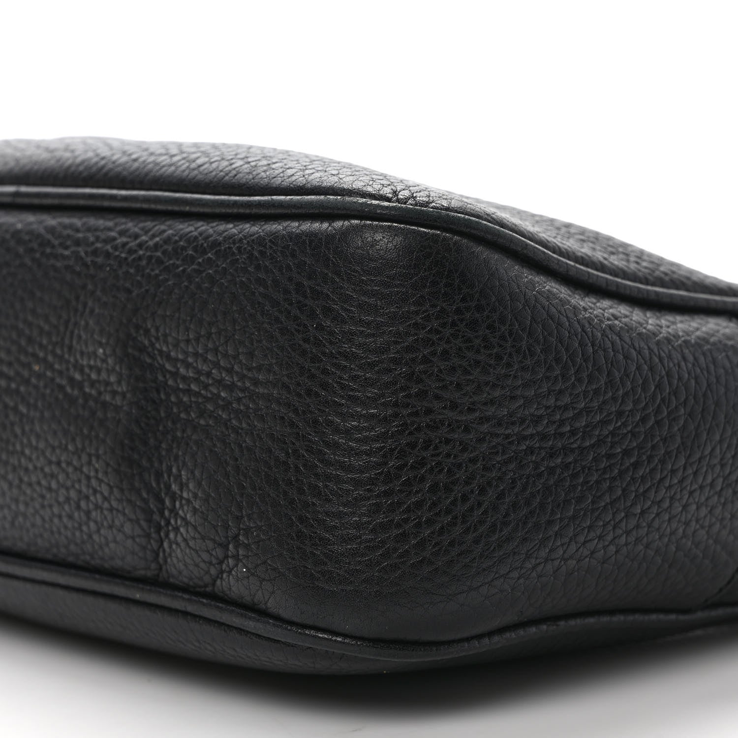 Gucci Pebbled Calfskin Small Soho Disco Bag Black 9 of 11