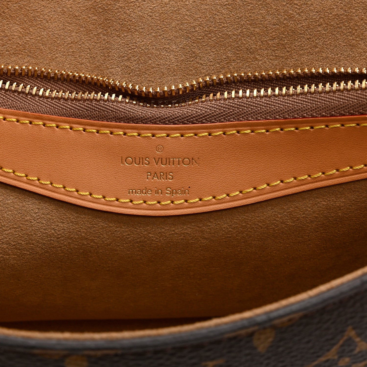 Louis Vuitton Monogram Shearling Diane NM 6 of 9