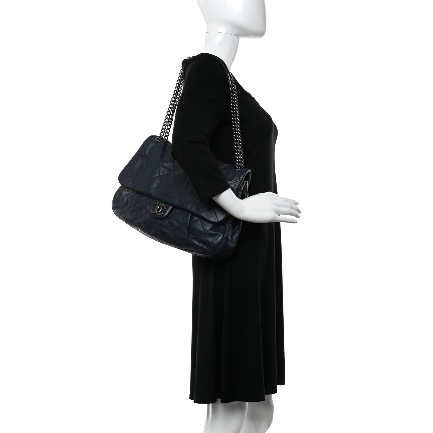 Calfskin Quilted Coco Pleats Flap Dark Navy Blue