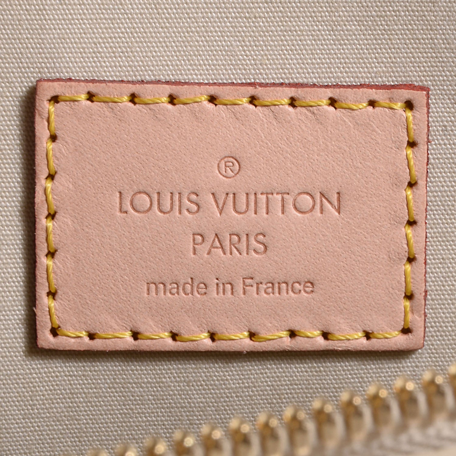 Louis Vuitton Vernis Alma PM Blanc Corail 6 of 8