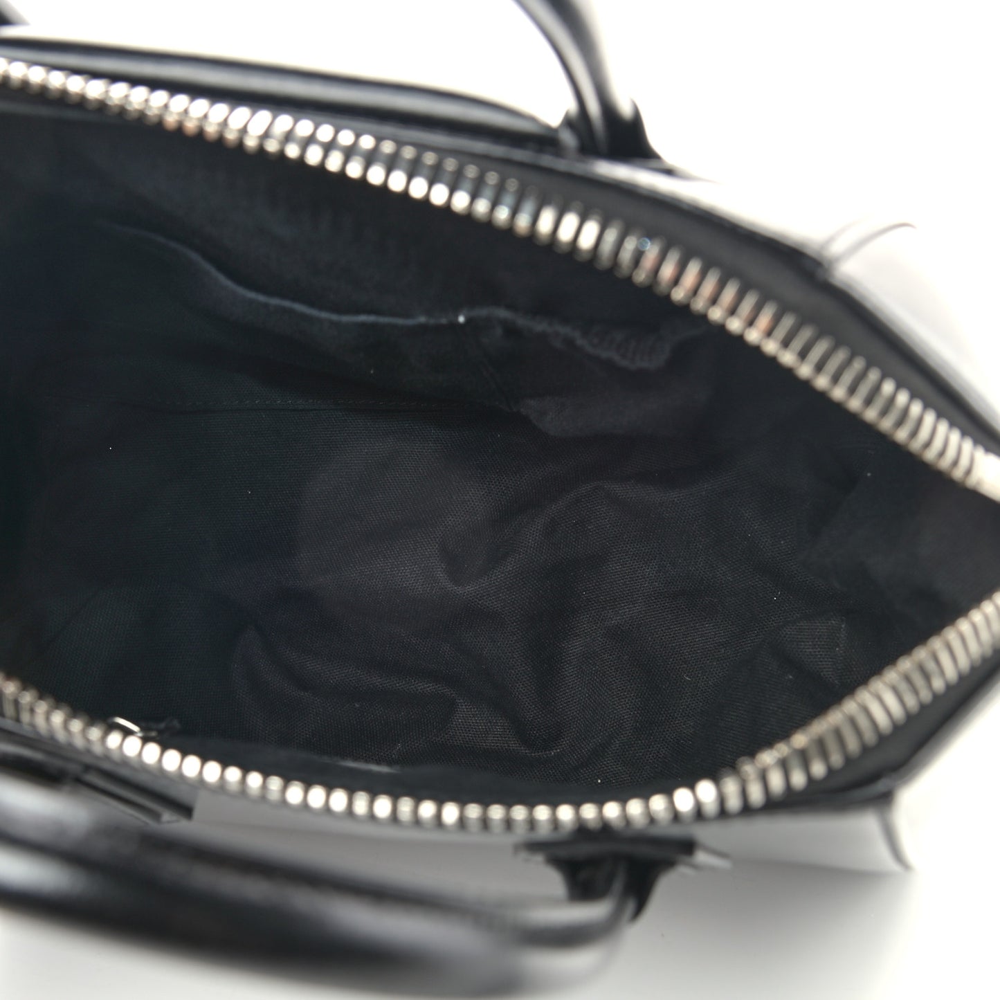 Shiny Lord Calfskin Small Antigona Black