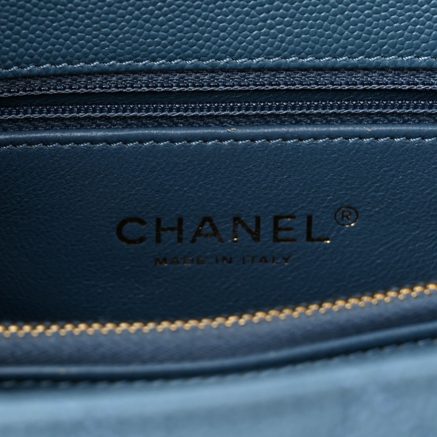 Caviar Quilted Lizard Embossed Small Coco Handle Flap Blue