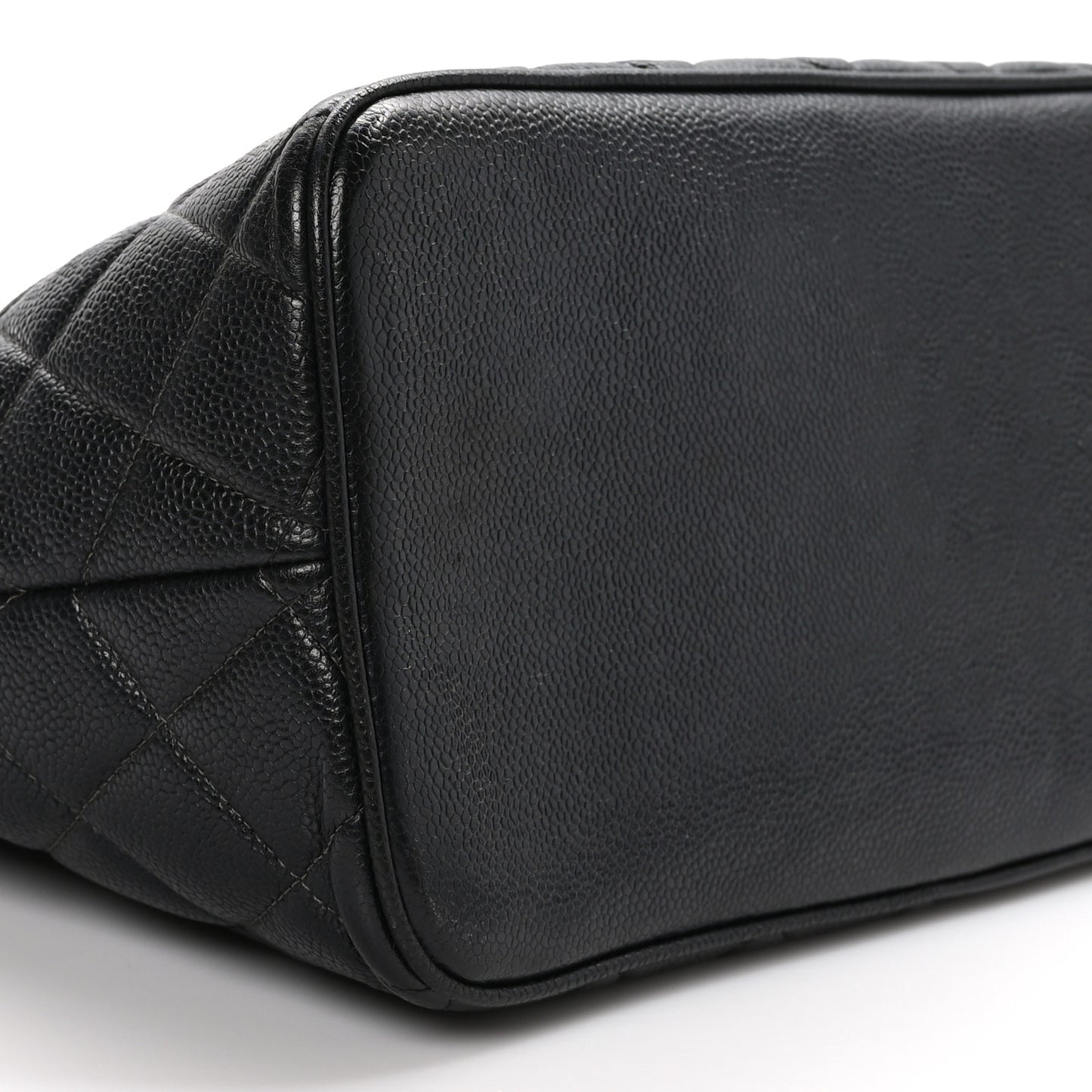 Caviar Quilted Medallion Tote Black