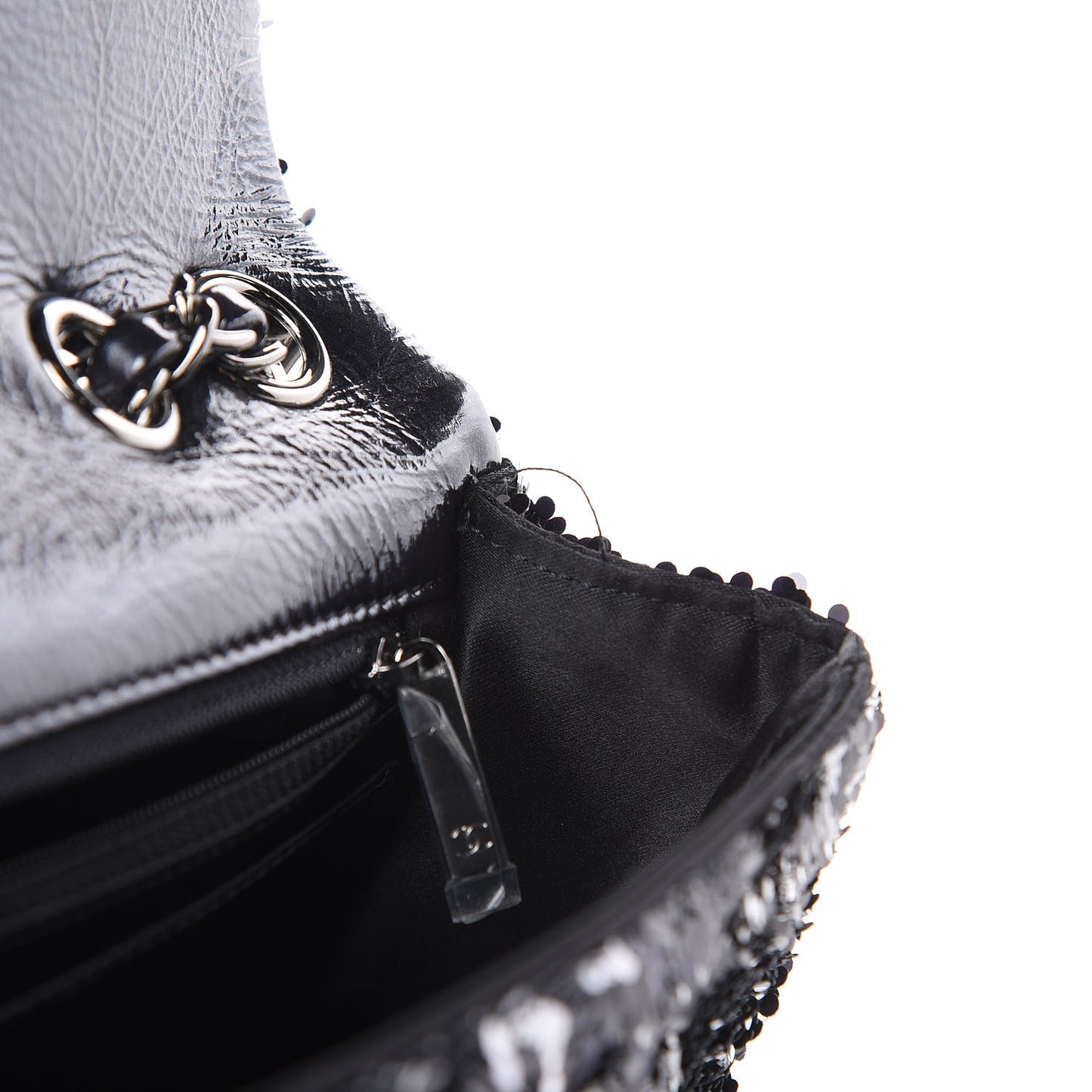 Sequin Medium Single Flap Silver Black
