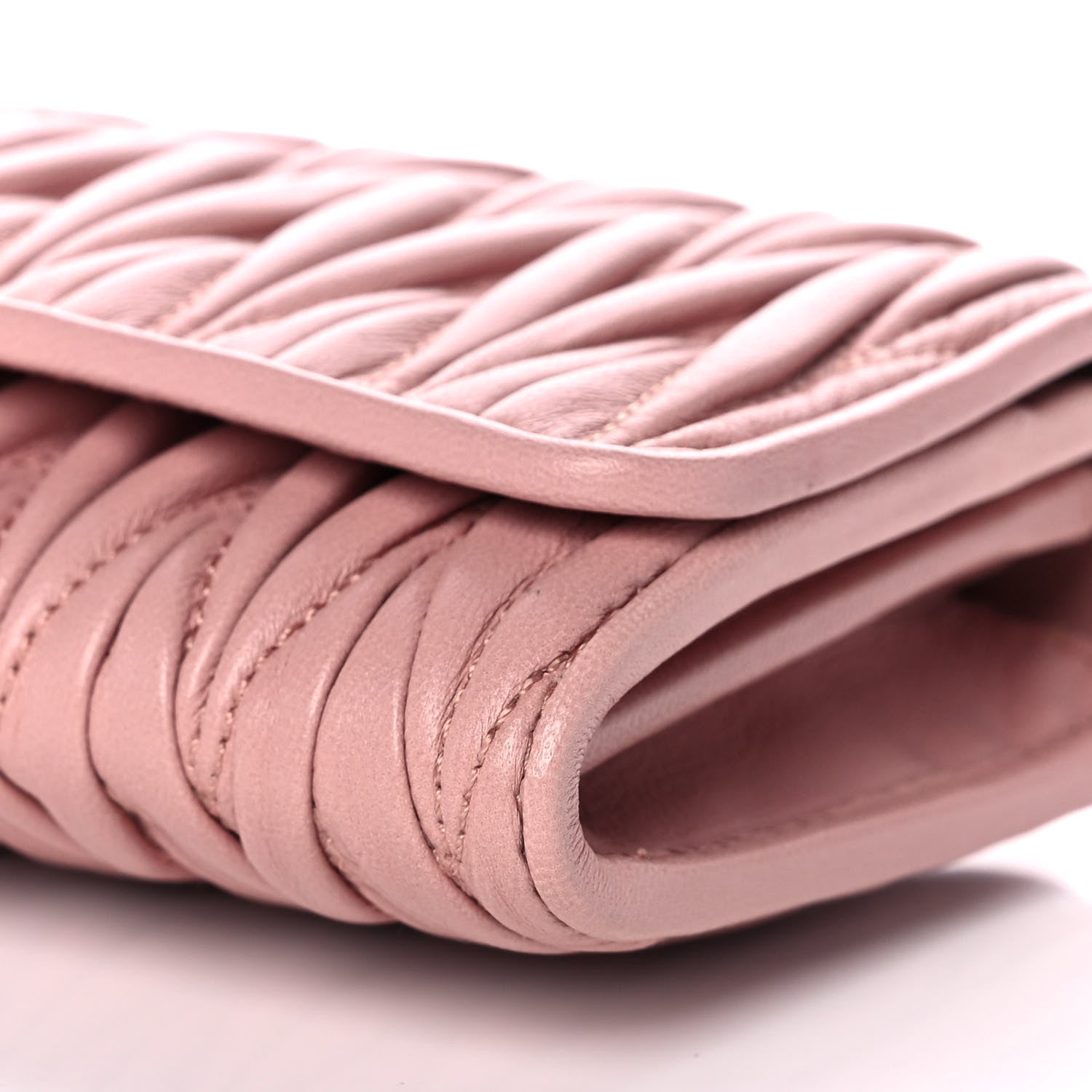 Miu Miu Nappa Matelasse Wallet On Chain Orchidea 11 of 13