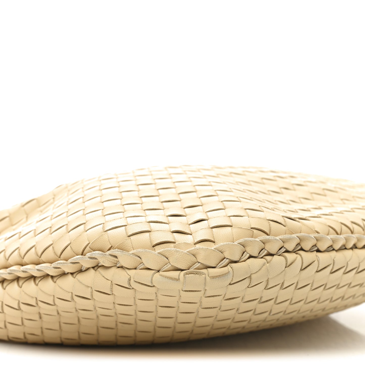 Nappa Intrecciato Medium Veneta Hobo Banane