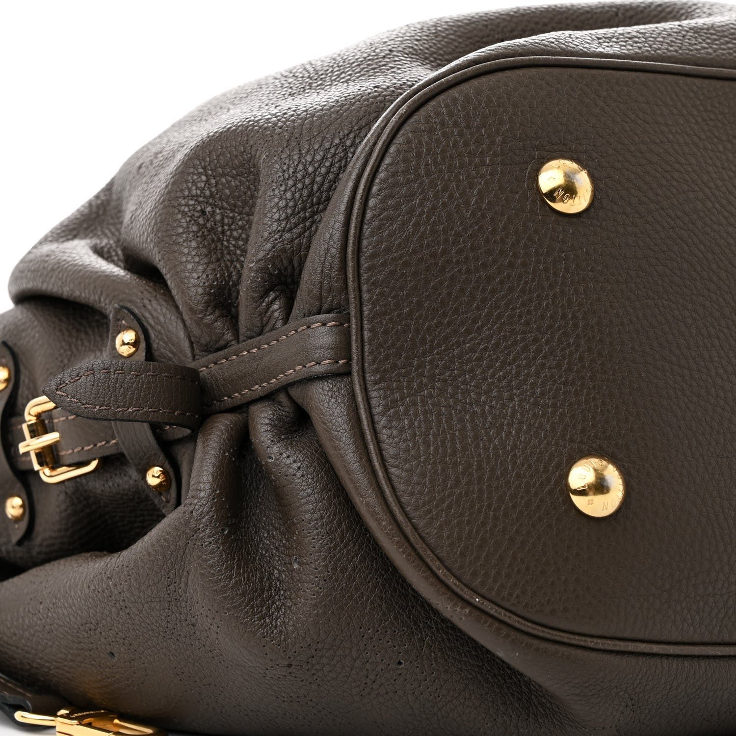 Louis Vuitton Mahina L Elephant Gris 8 of 10