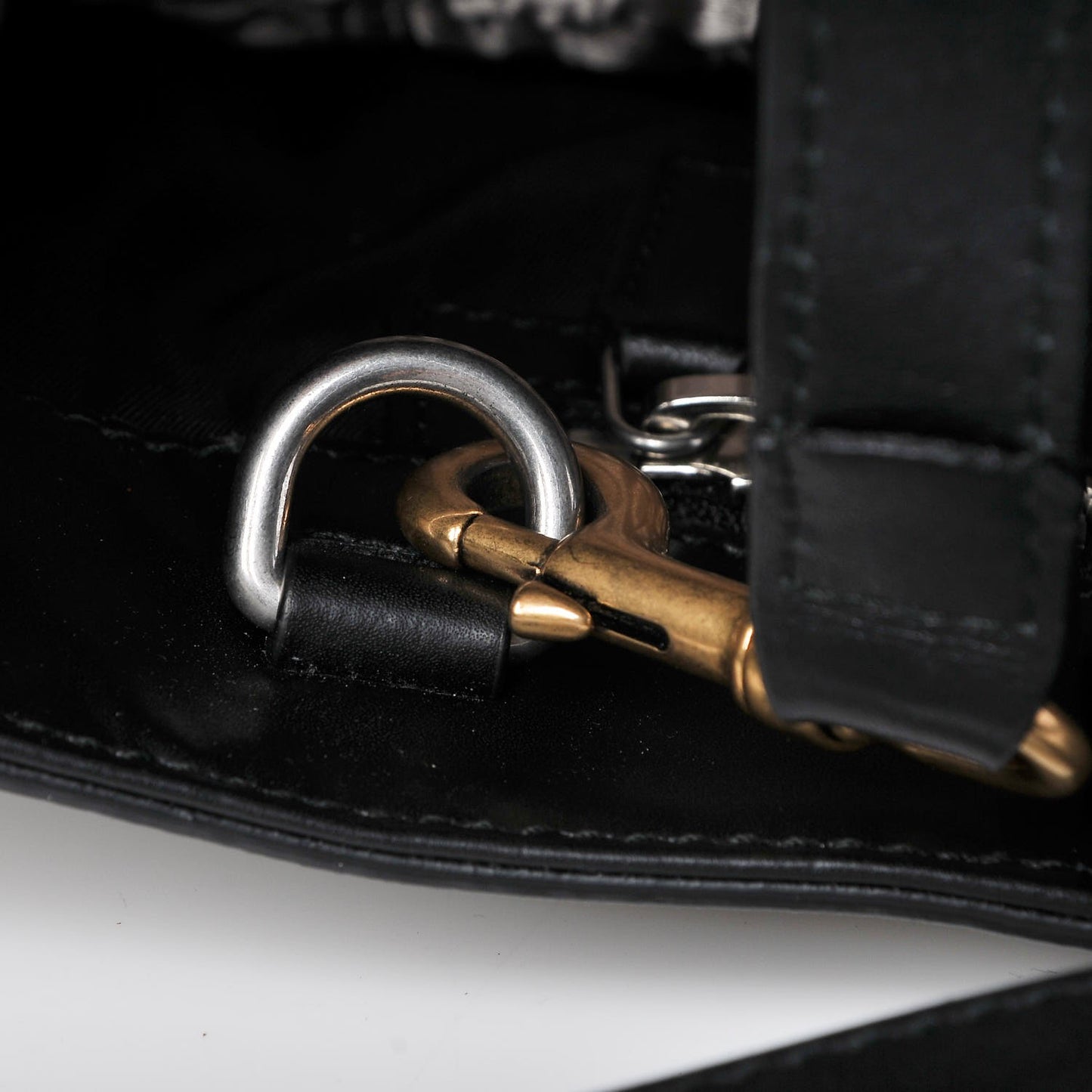 Soft GG Supreme Monogram Vertical Tote Black