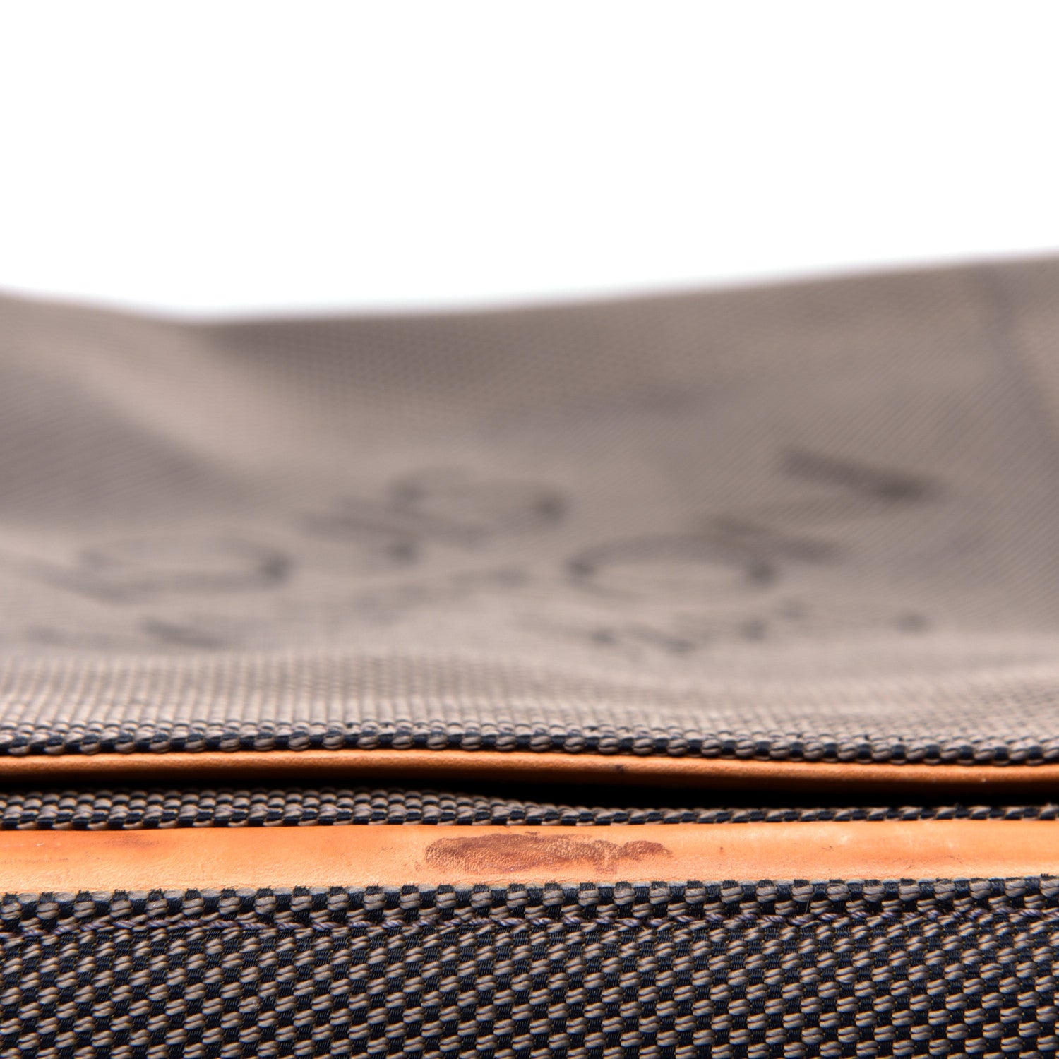 Louis Vuitton Damier Geant Messenger Bag Sable 11 of 12