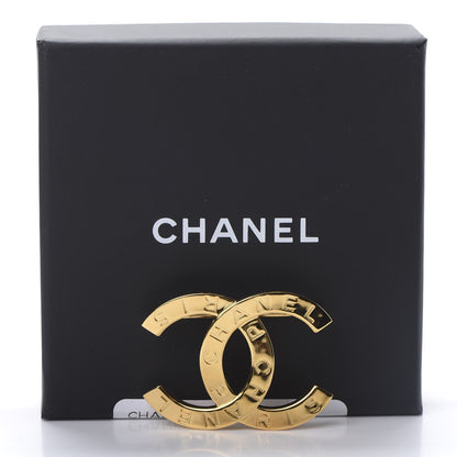 Chanel Metal Paris Button CC Large Brooch Gold 6 of 6