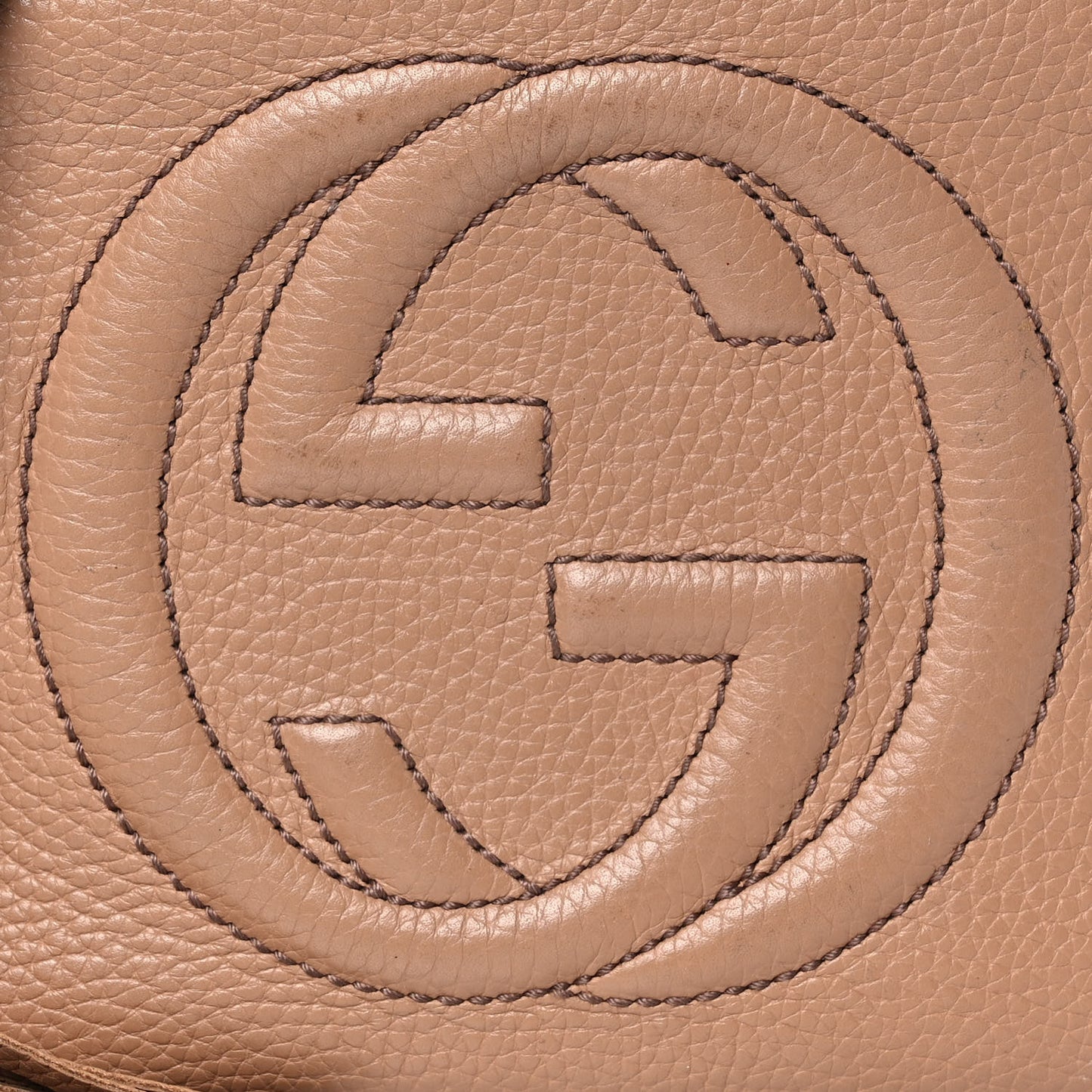 Pebbled Calfskin Small Soho Disco Bag Camelia