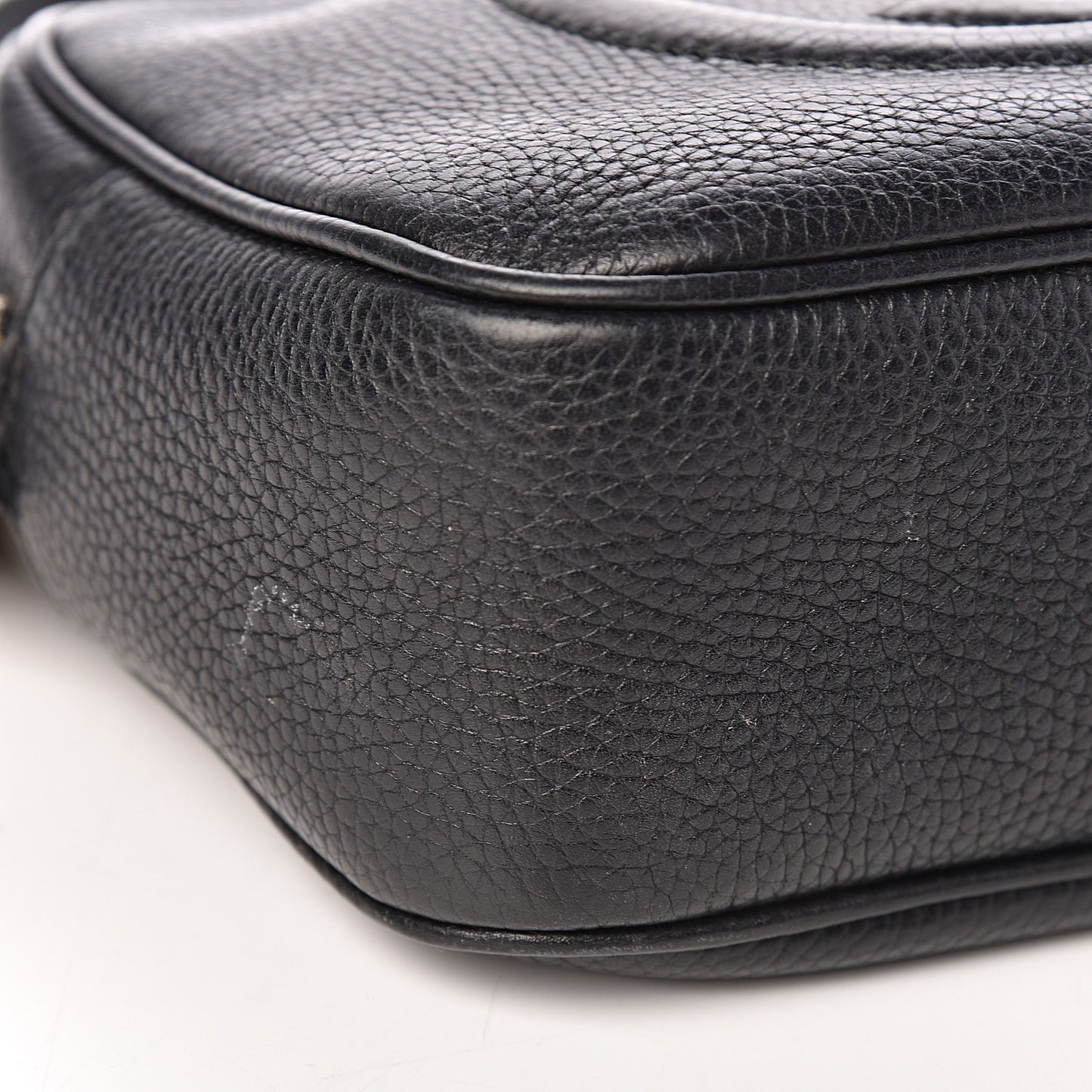 Pebbled Calfskin Small Soho Disco Bag Black