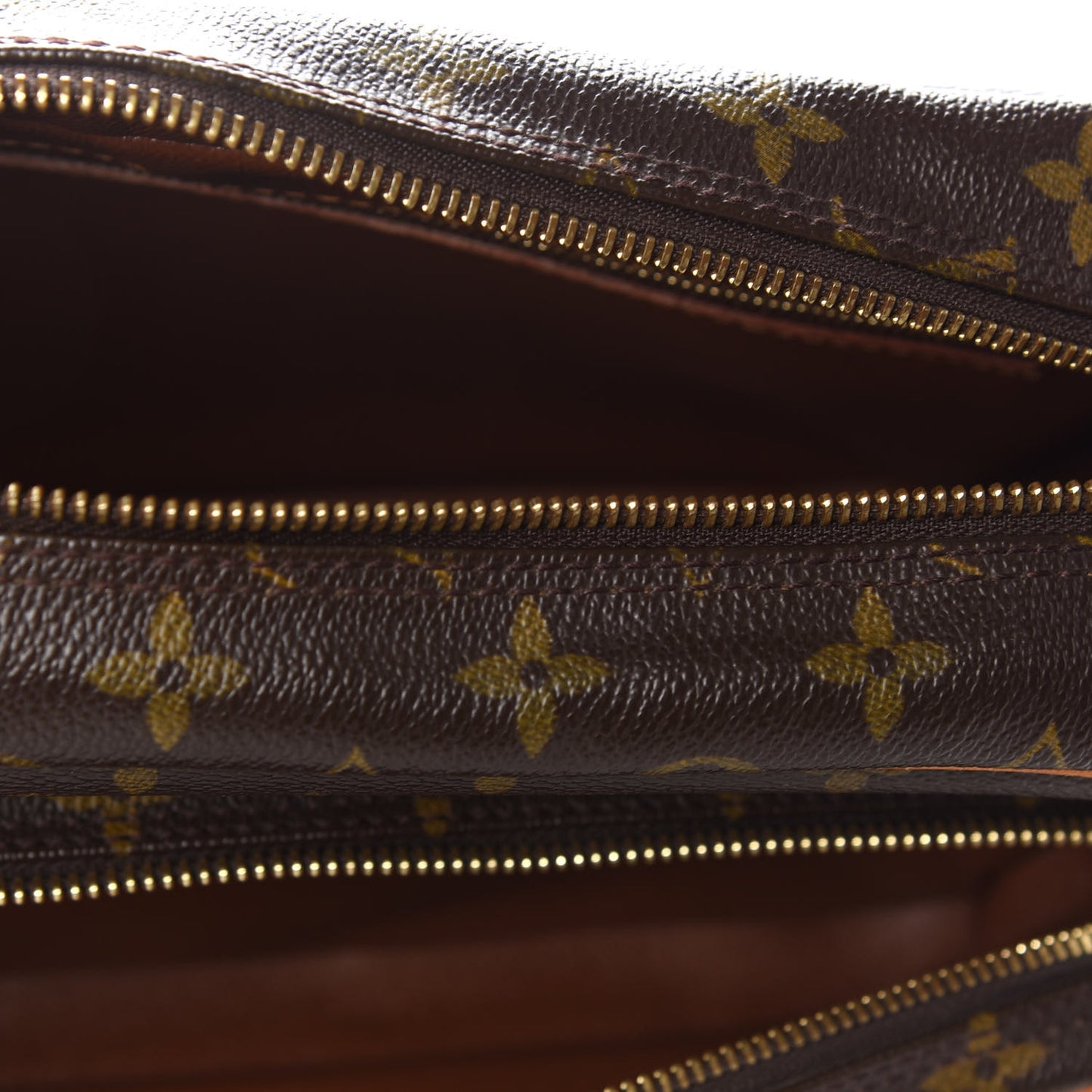 Monogram Nil 28