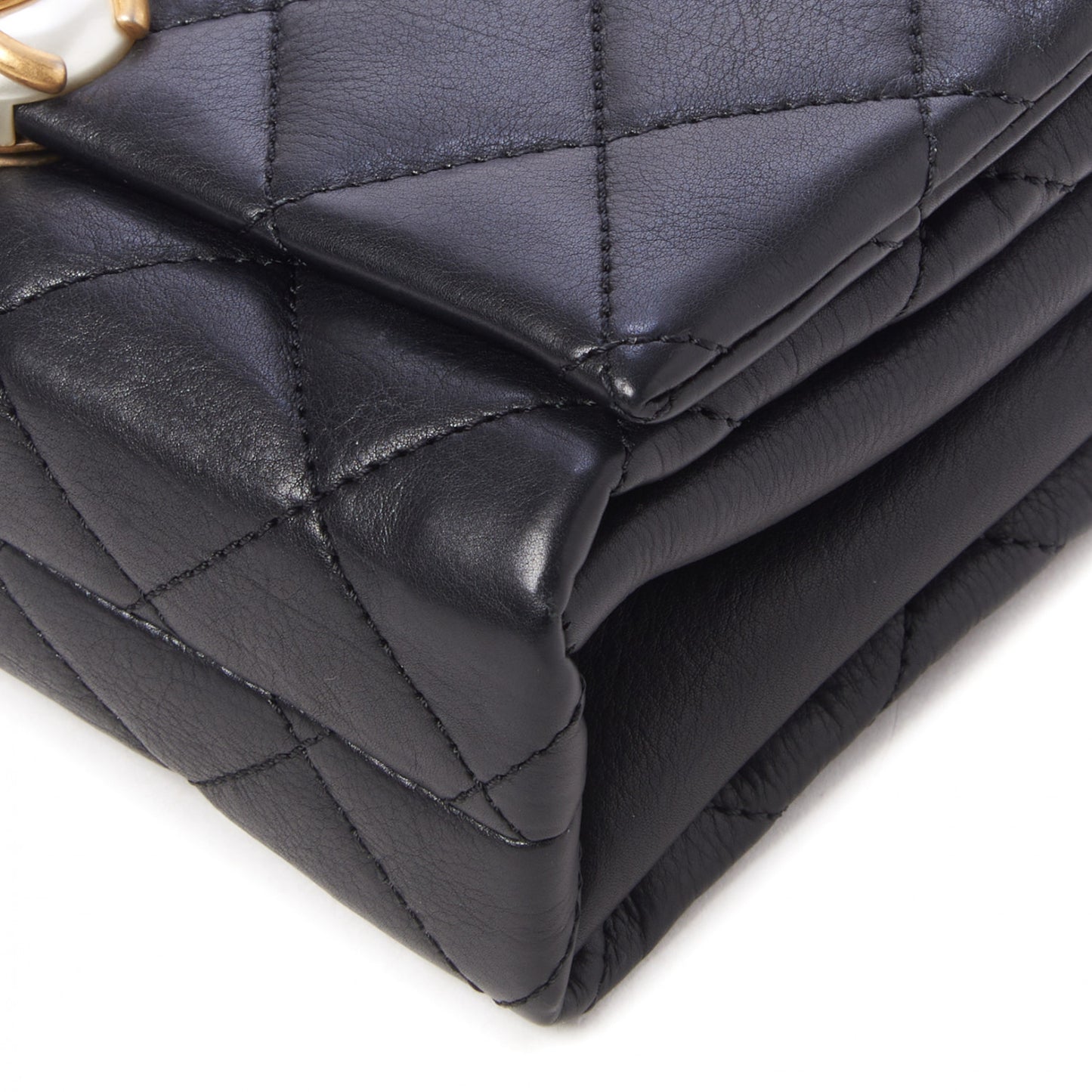 Calfskin Quilted Accordion Pearl CC Flap Bag Black