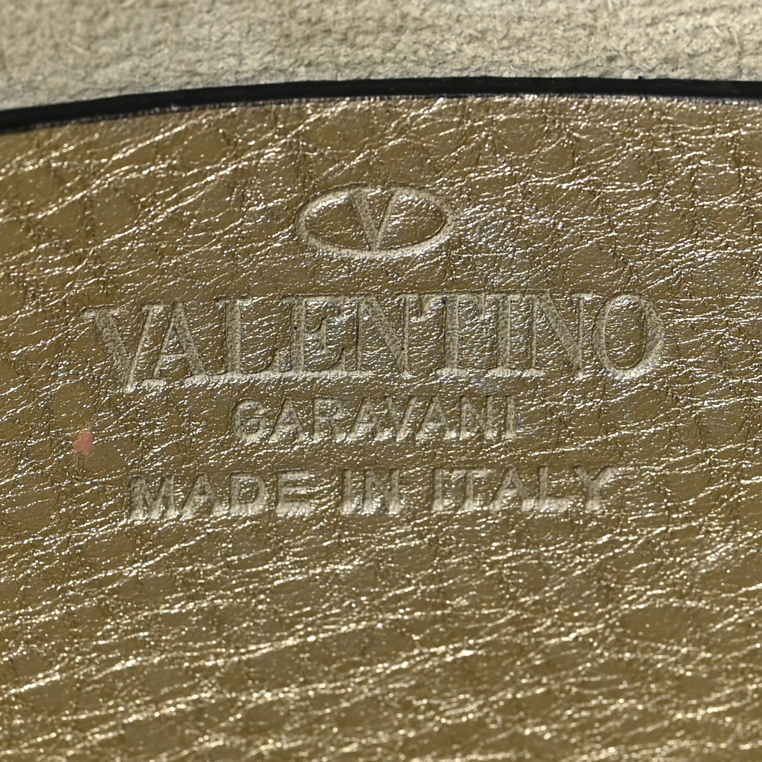 Valentino Garavani Metallic Pebbled Calfskin Rockstud Camera Crossbody Bag Platino 5 of 9