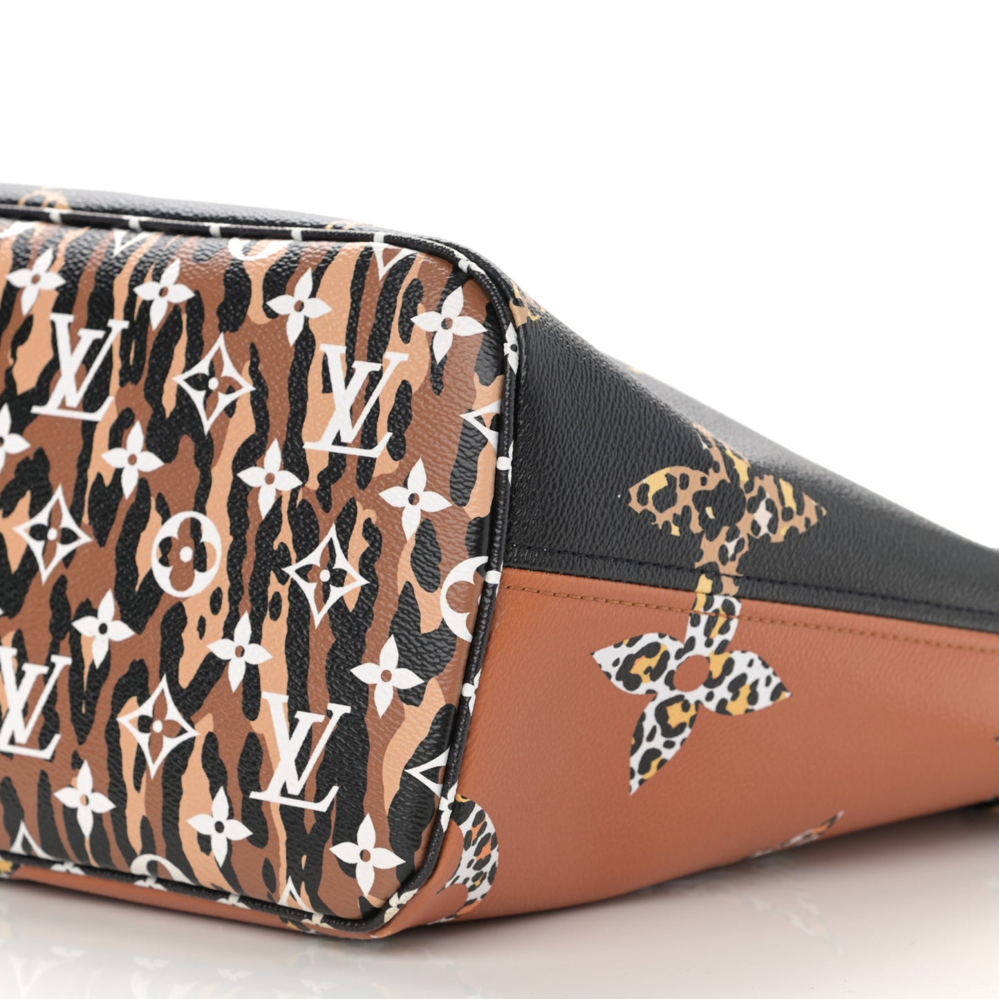 Monogram Giant Jungle Neverfull MM Black