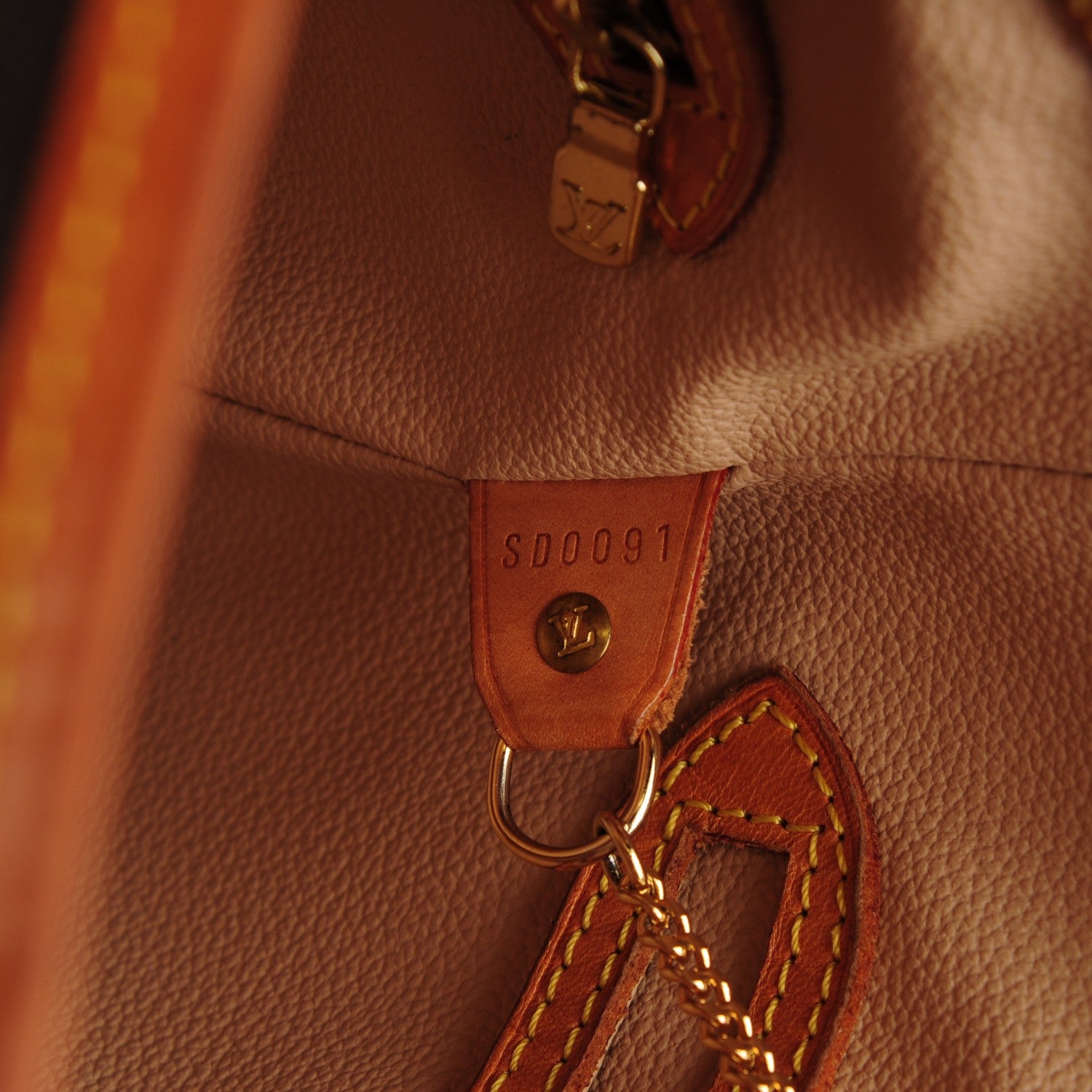 Louis Vuitton Monogram Petit Bucket 23 8 of 13