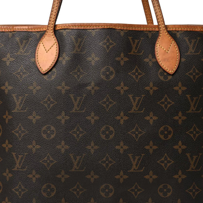 Louis Vuitton Monogram Neverfull MM 8 of 14