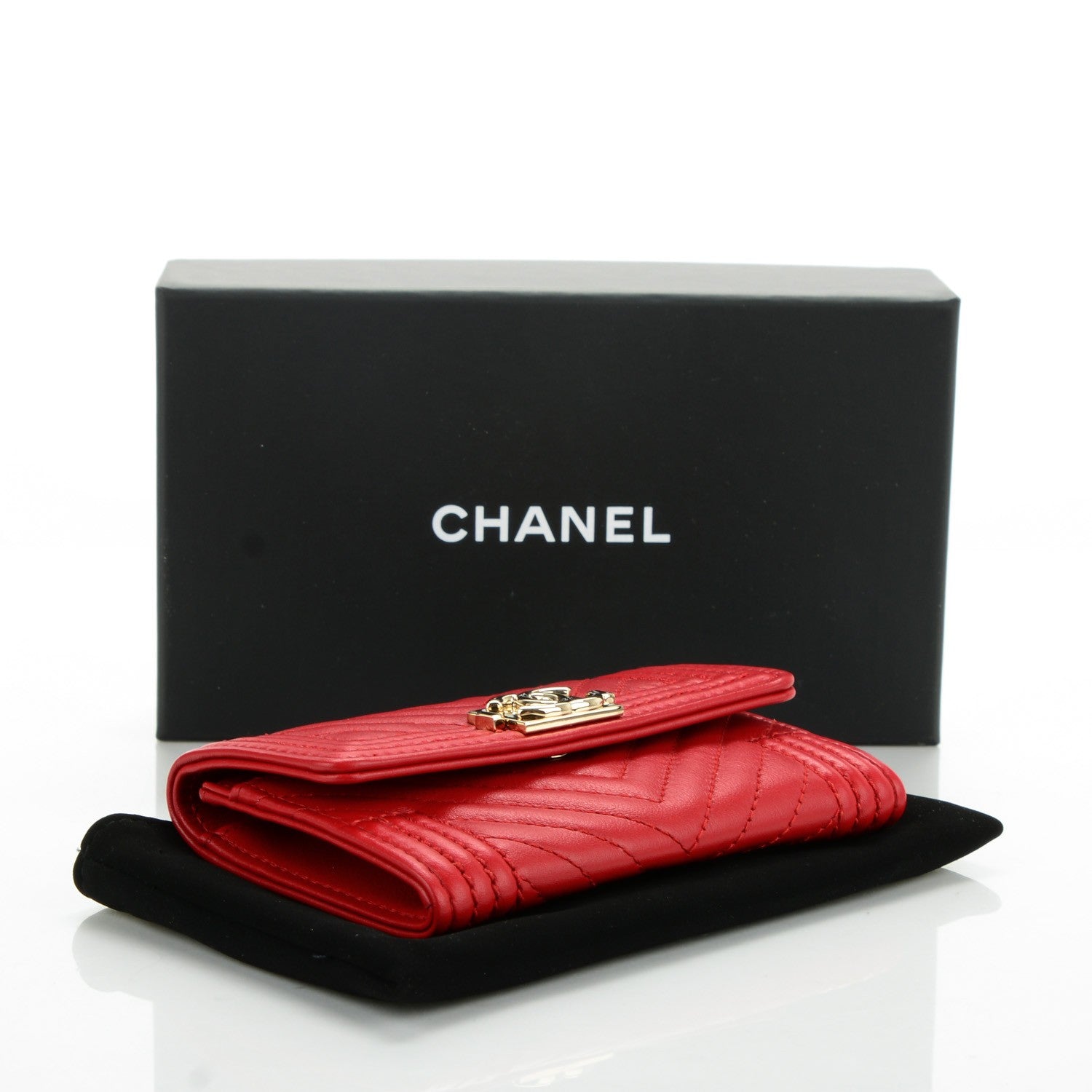Chanel Calfskin Chevron Quilted Boy Card Holder Wallet Red 4 of 8