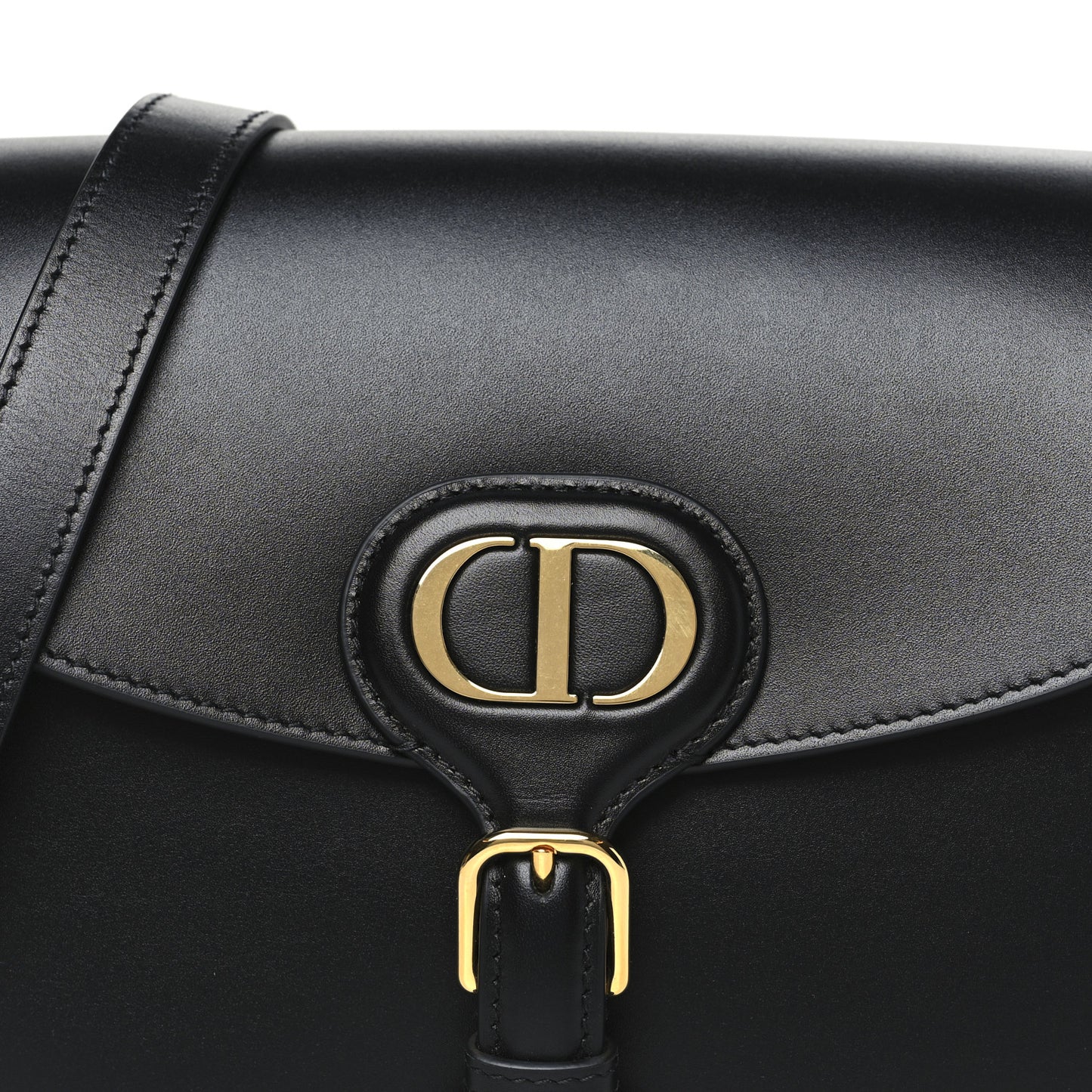 Box Calfskin Medium Bobby Flap Black