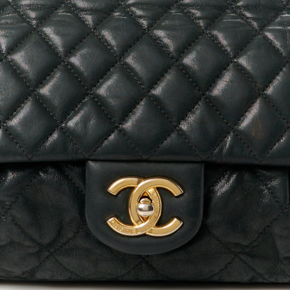 Chanel Iridescent Calfskin Large Chic Quilt Flap Black 9 of 11