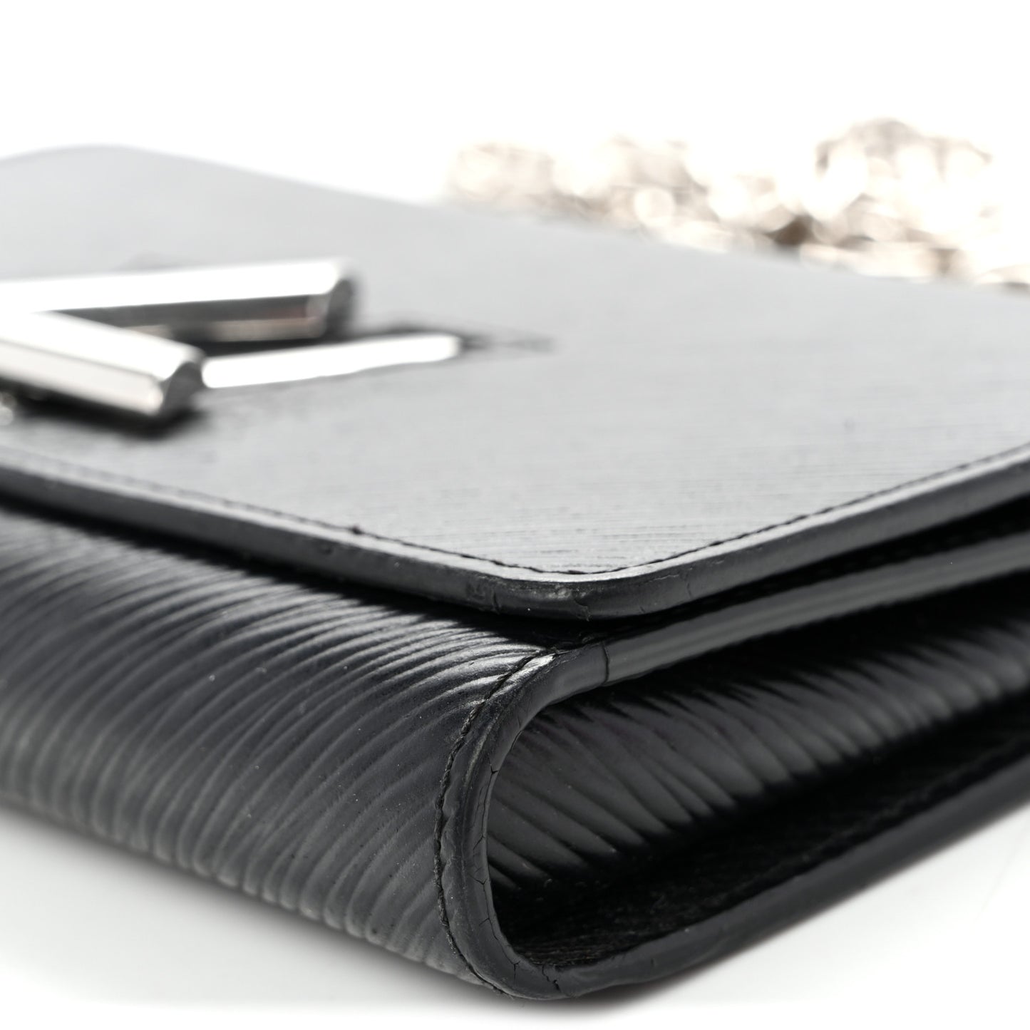 Epi Twist Chain Wallet Black