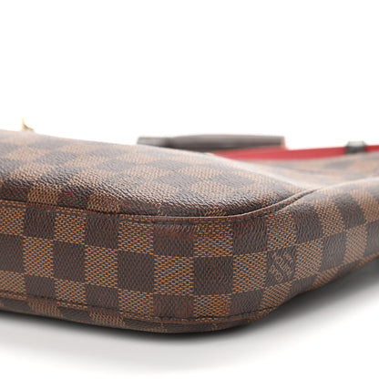 Louis Vuitton Damier Ebene South Bank Besace 9 of 20
