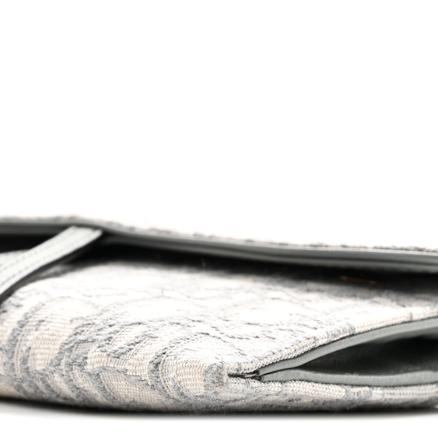 Oblique Saddle Chain Long Wallet Grey