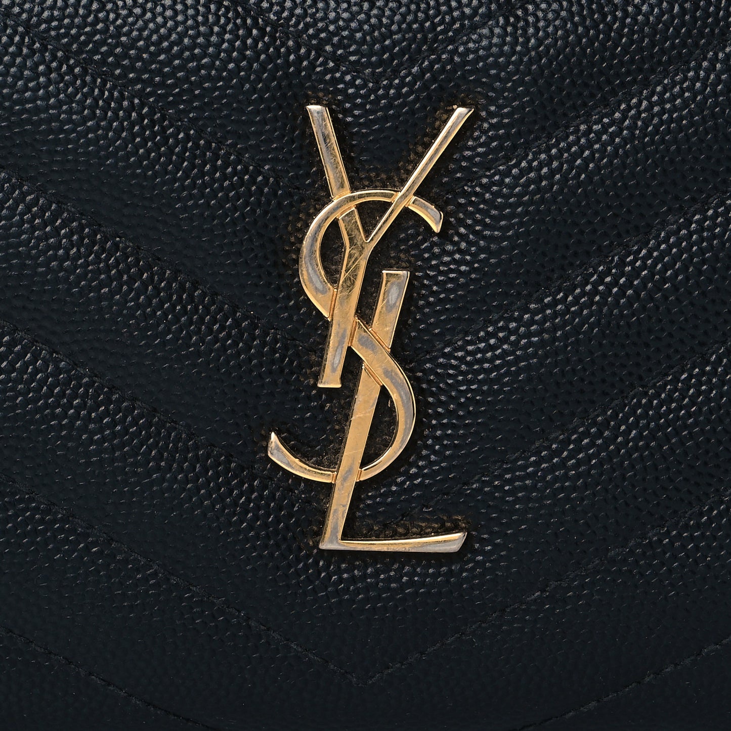 Grain De Poudre Matelasse Chevron Monogram Compact Zip Around Wallet Black