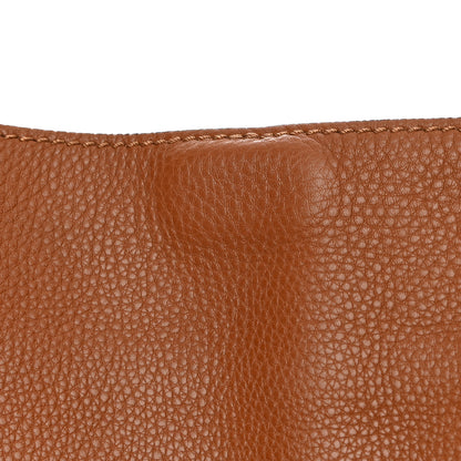 Valentino Garavani Pebbled Calfskin Large Rockstud Flip-Lock Messenger Bag Light Cuir 14 of 15