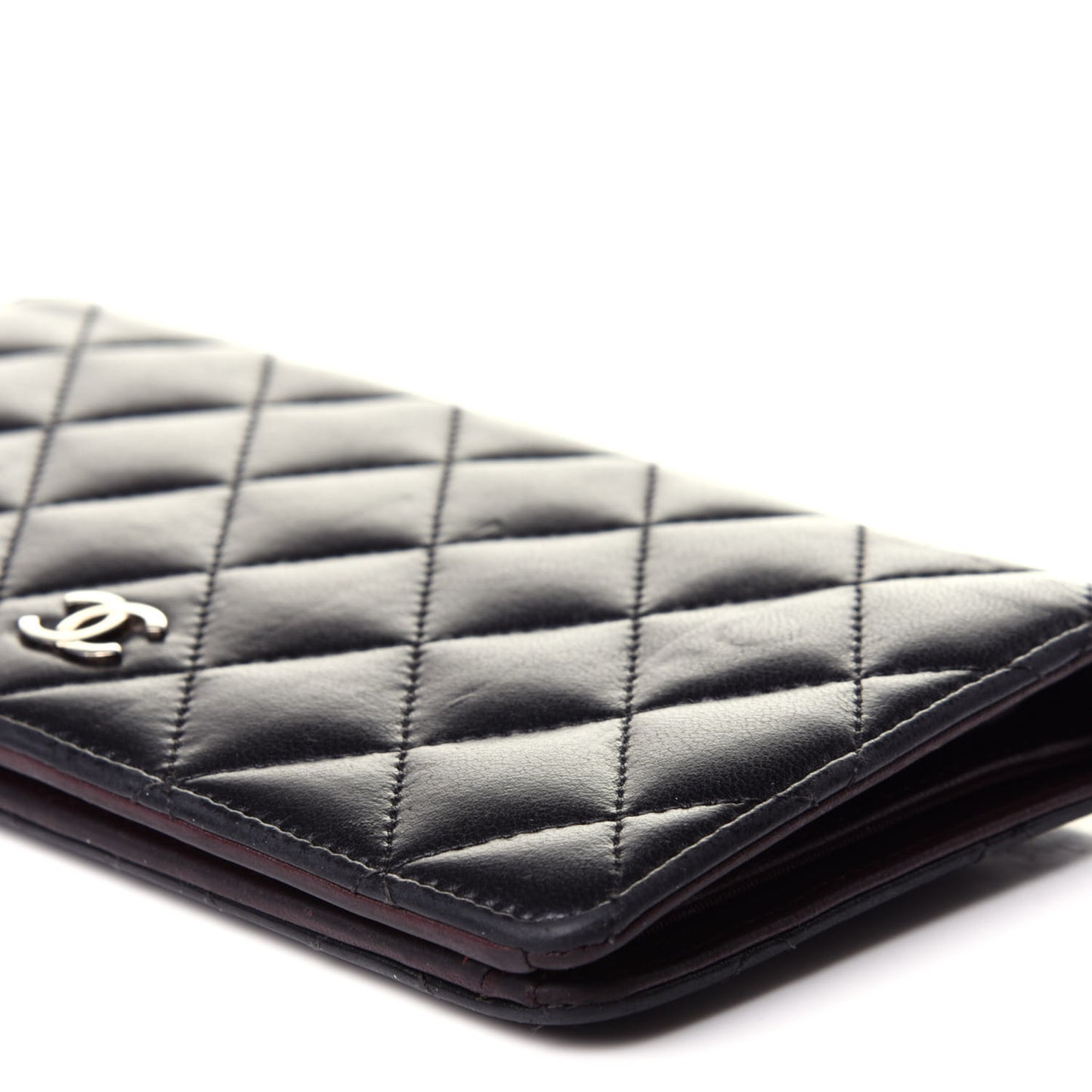 Lambskin Quilted Yen Wallet Black