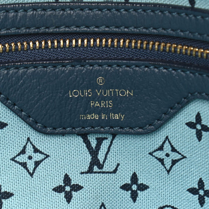 Louis Vuitton Ailleurs Cabas Escale GM 5 of 12