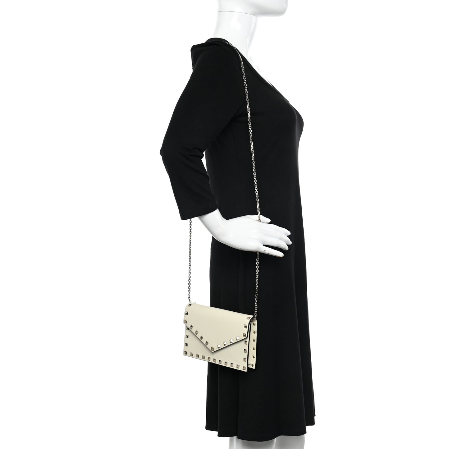 Vitello Rockstud Envelope Wallet on Chain Ivory