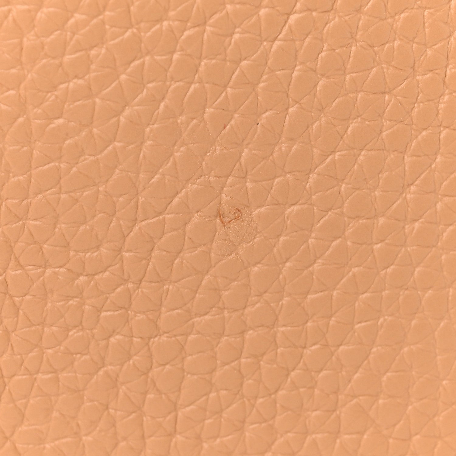 Louis Vuitton Taurillon Capucines MM Arizona 11 of 14