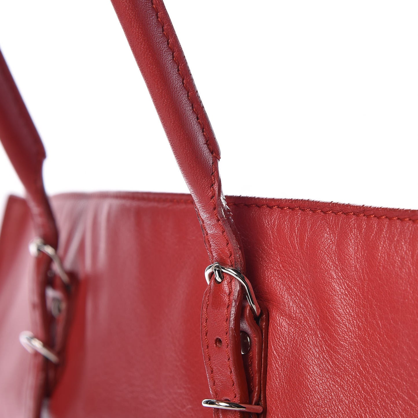 Veau Souple Papier A4 Zip Around Tote Rouge